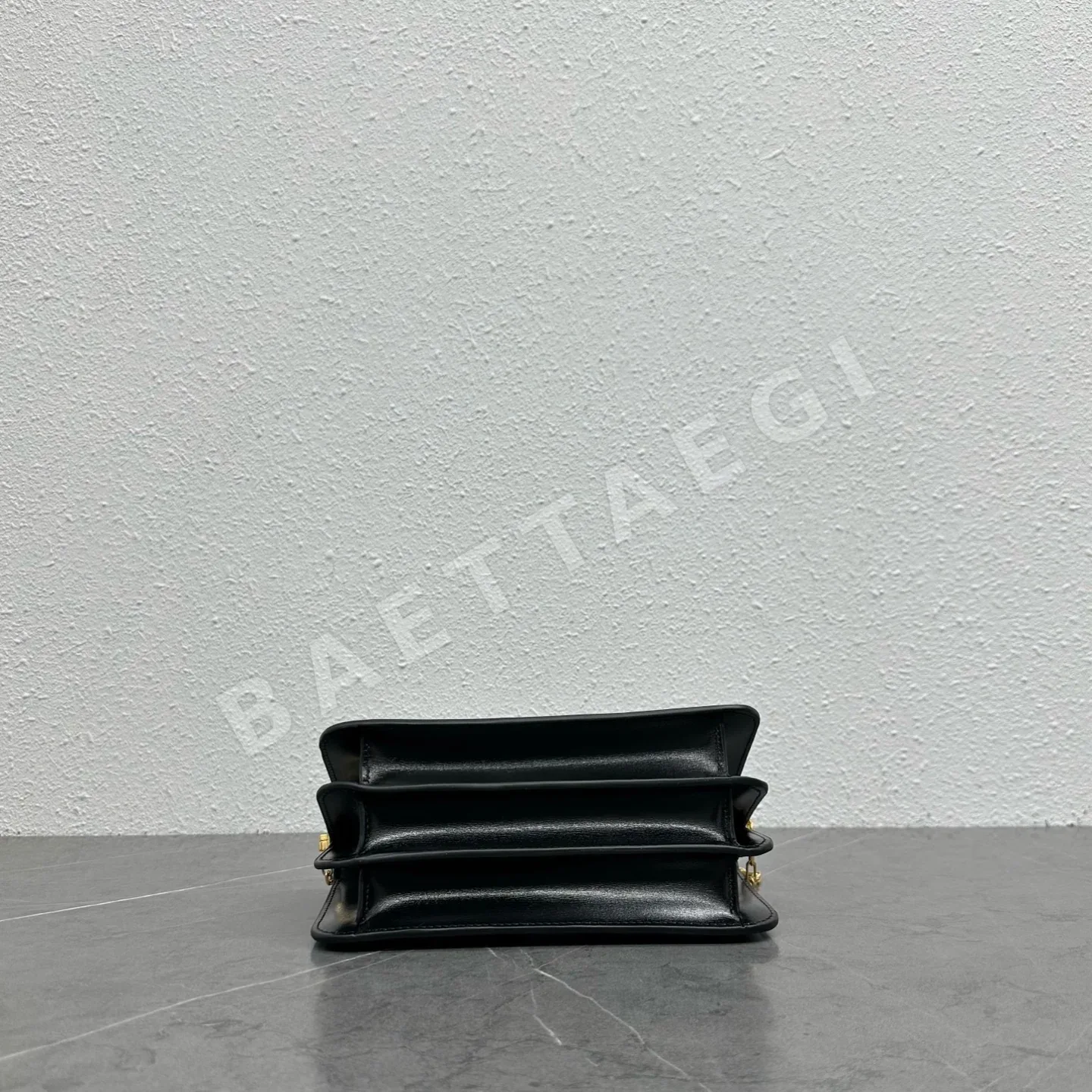 셀린느 미니 새들 가방 L10604 상세 이미지 4