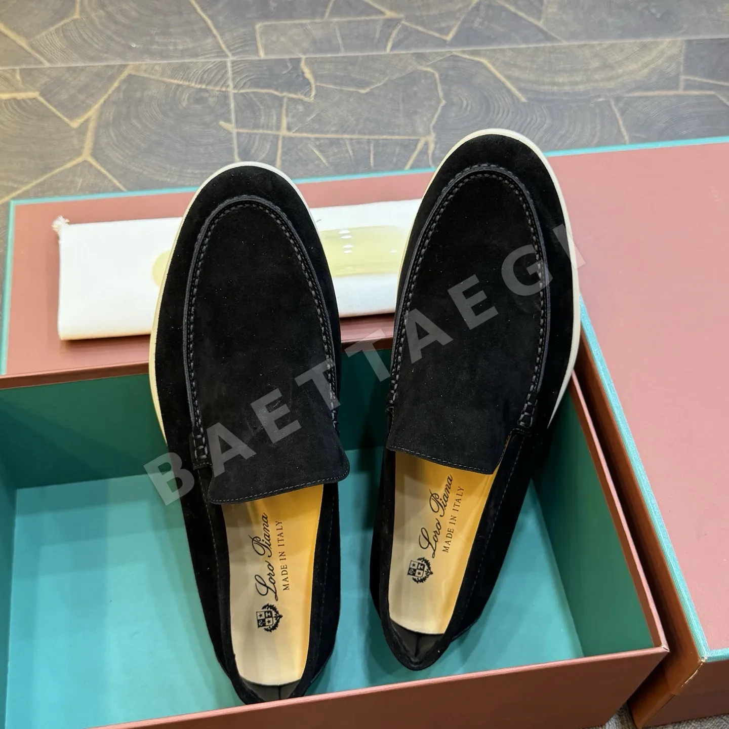 로로피아나 로퍼 스웨이드 상세 이미지 3