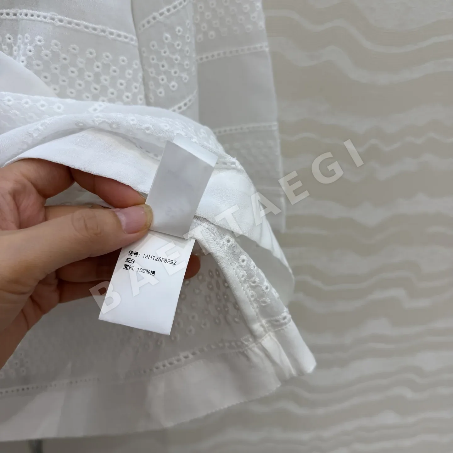 브루넬로쿠치넬리 시스루 자수 립 폴로 카라 반팔 티셔츠 상세 이미지 9