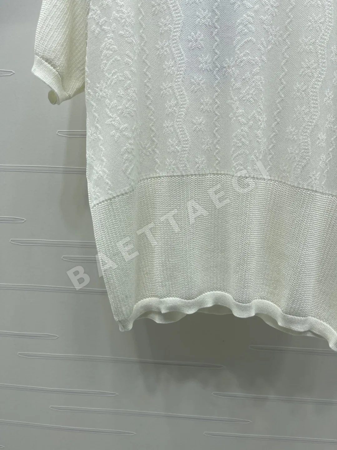샤넬 여성 크루넥 시스루 반팔 탑 상세 이미지 5