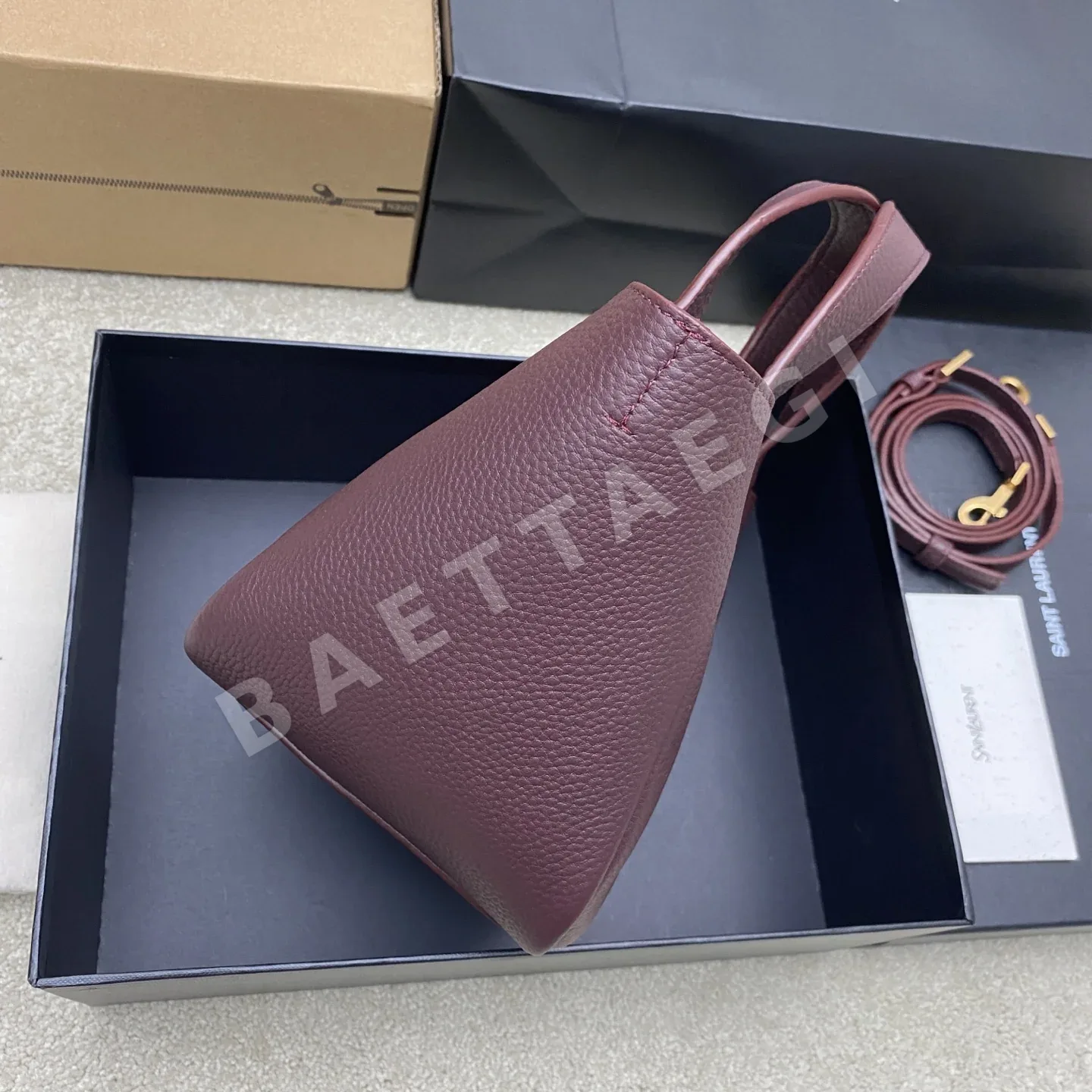 생로랑 Bea 스몰 토트백 상세 이미지 3