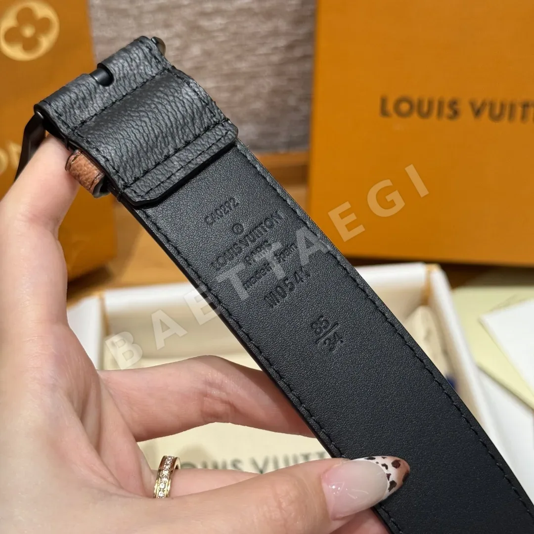 루이비통 클래식 캔버스 남성 벨트 35MM 상세 이미지 9