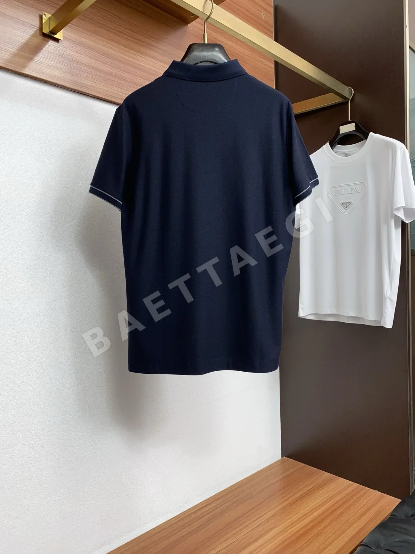 브루넬로쿠치넬리 세밀한 피케 소재 반팔 폴로셔츠 상세 이미지 10