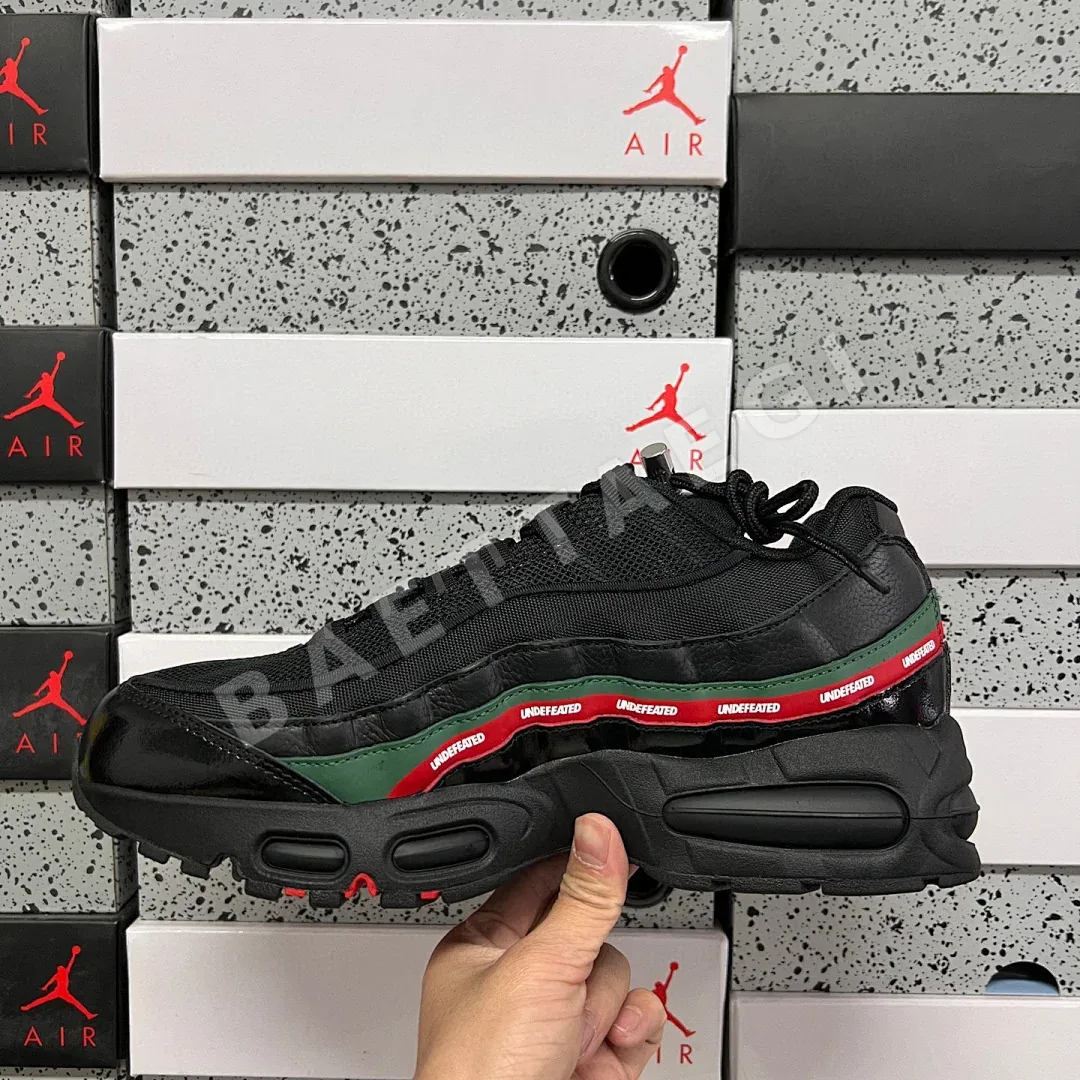 나이키 [GX] 에어 맥스 95 SP IB4453 201241 Nike Air Max 95 SP Undefeated Black -00 상세 이미지 4