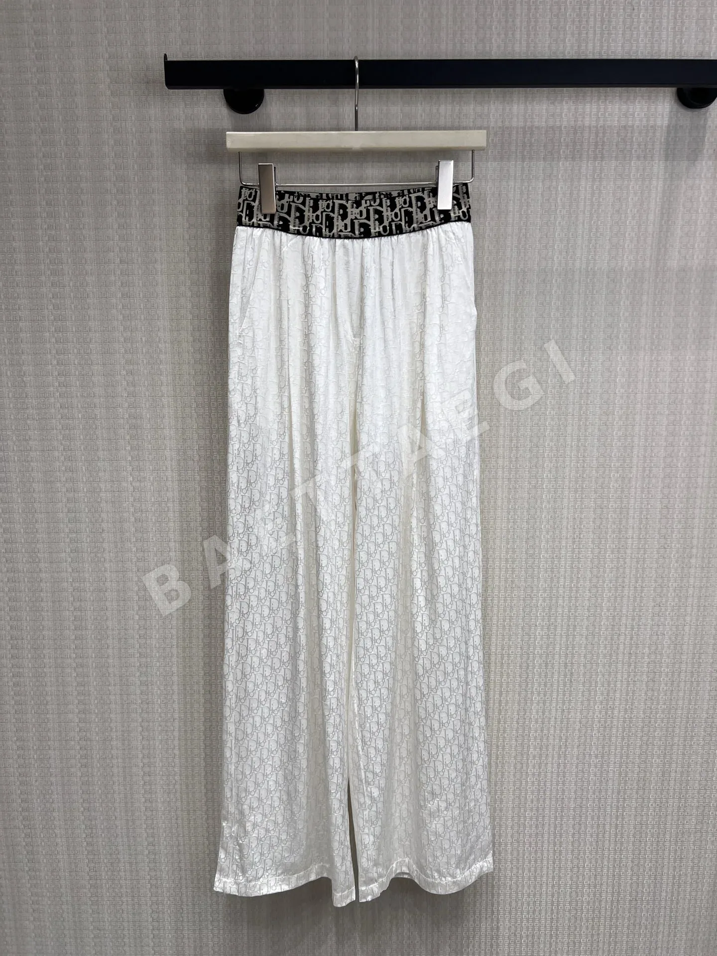 디올 레터 프린트 레이온 여성 바지 54210