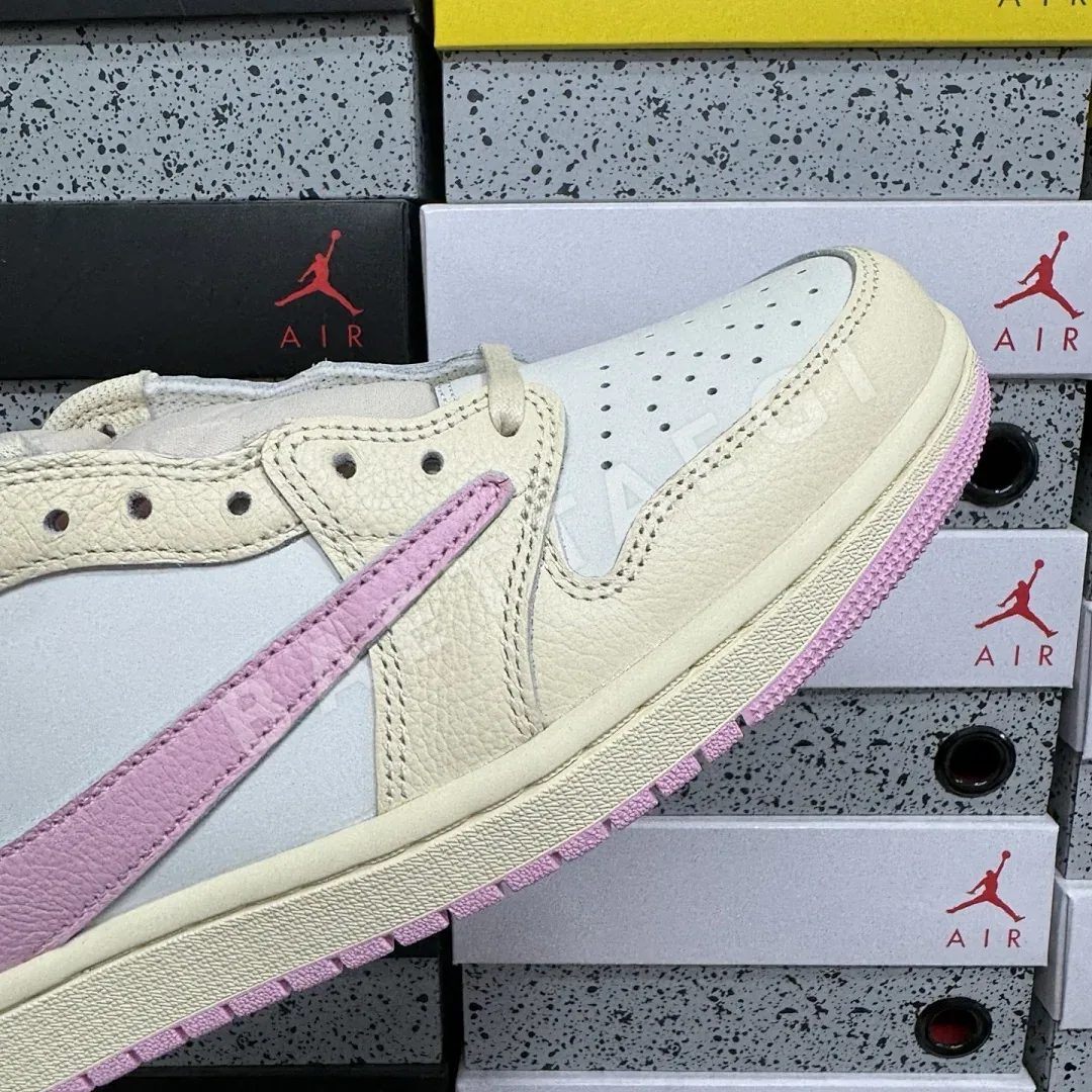 나이키 [LJR] 조던 1 레트로 로우 OG SP IO7604-100 201255 Nike Jordan 1 Retro Low OG SP 상세 이미지 10