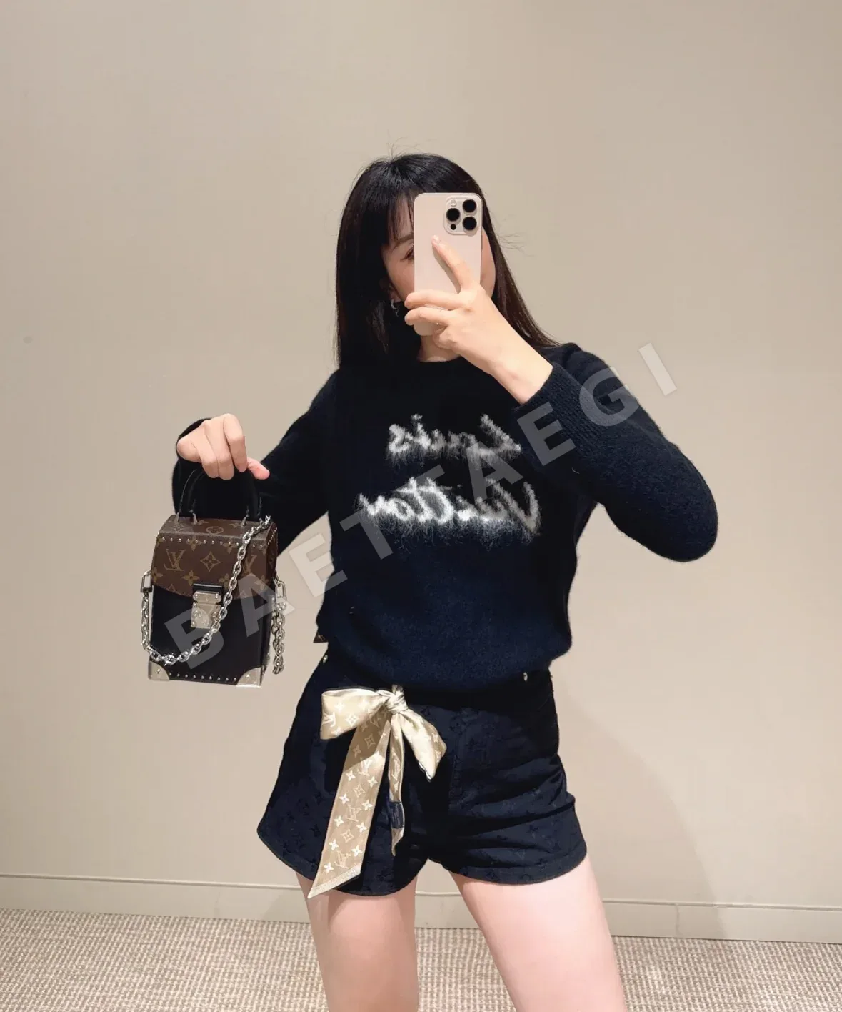 루이비통 M12362 가방 상세 이미지 2