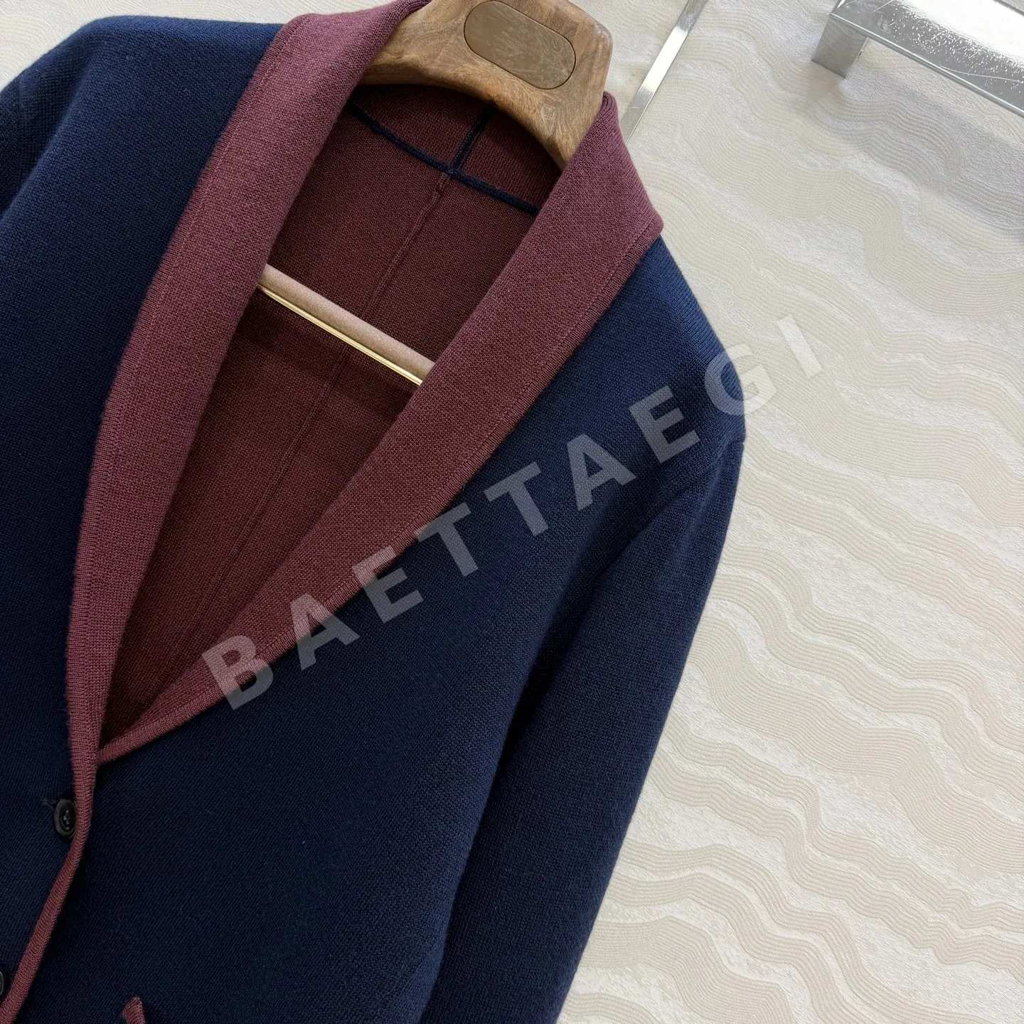 로로피아나 울 실크 여성 가디건 상세 이미지 3