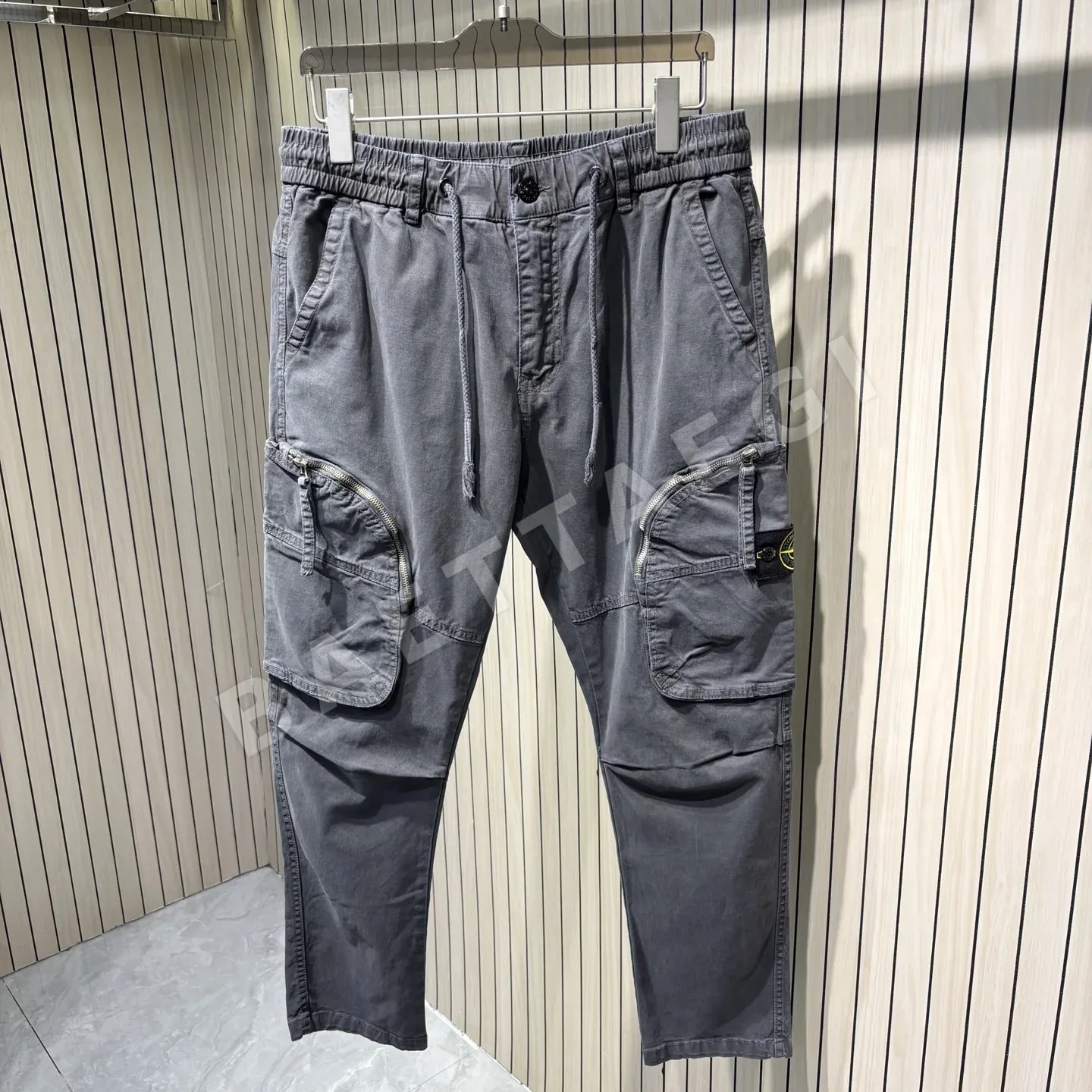 스톤아일랜드 지퍼 포켓 카고 바지 상세 이미지 6