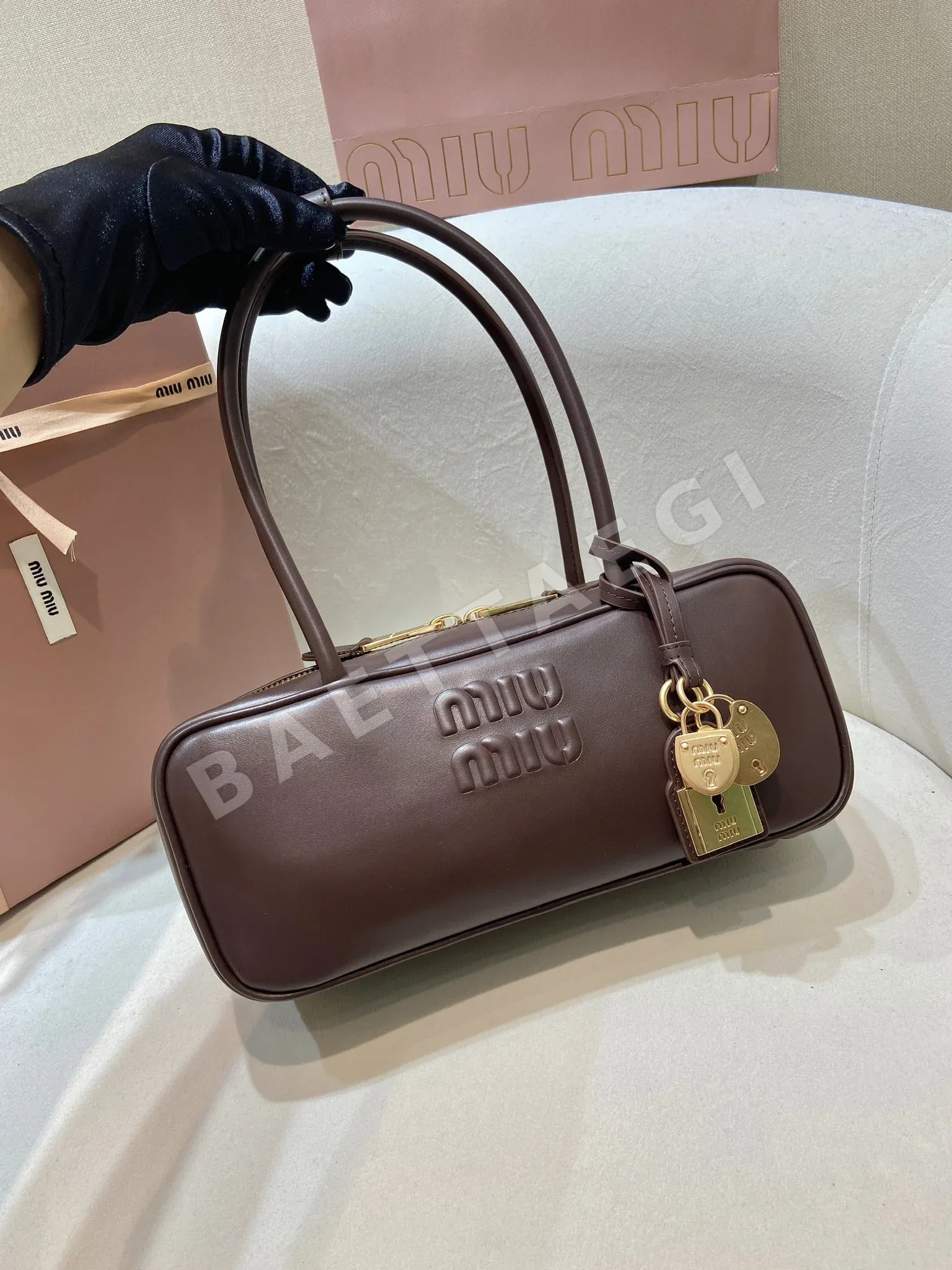 프라다 보우 핸드백 5BB173