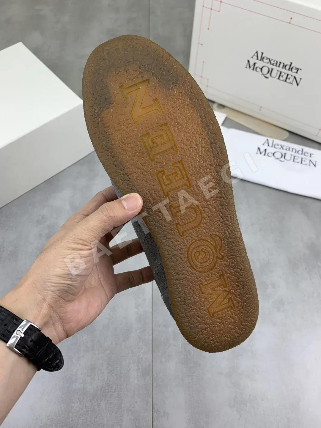 오프화이트 스니커즈 상세 이미지 9
