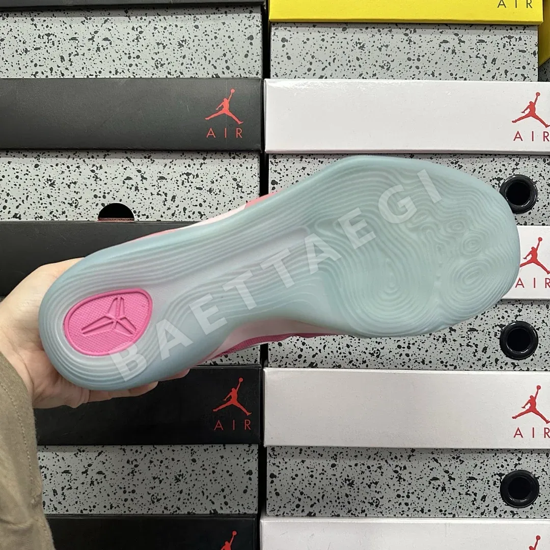 나이키 [GX] 코비 9 EM 로우 프로트로 HQ4995-600 201396 Nike Kobe 9 EM Low Protro Kay Yow 상세 이미지 5