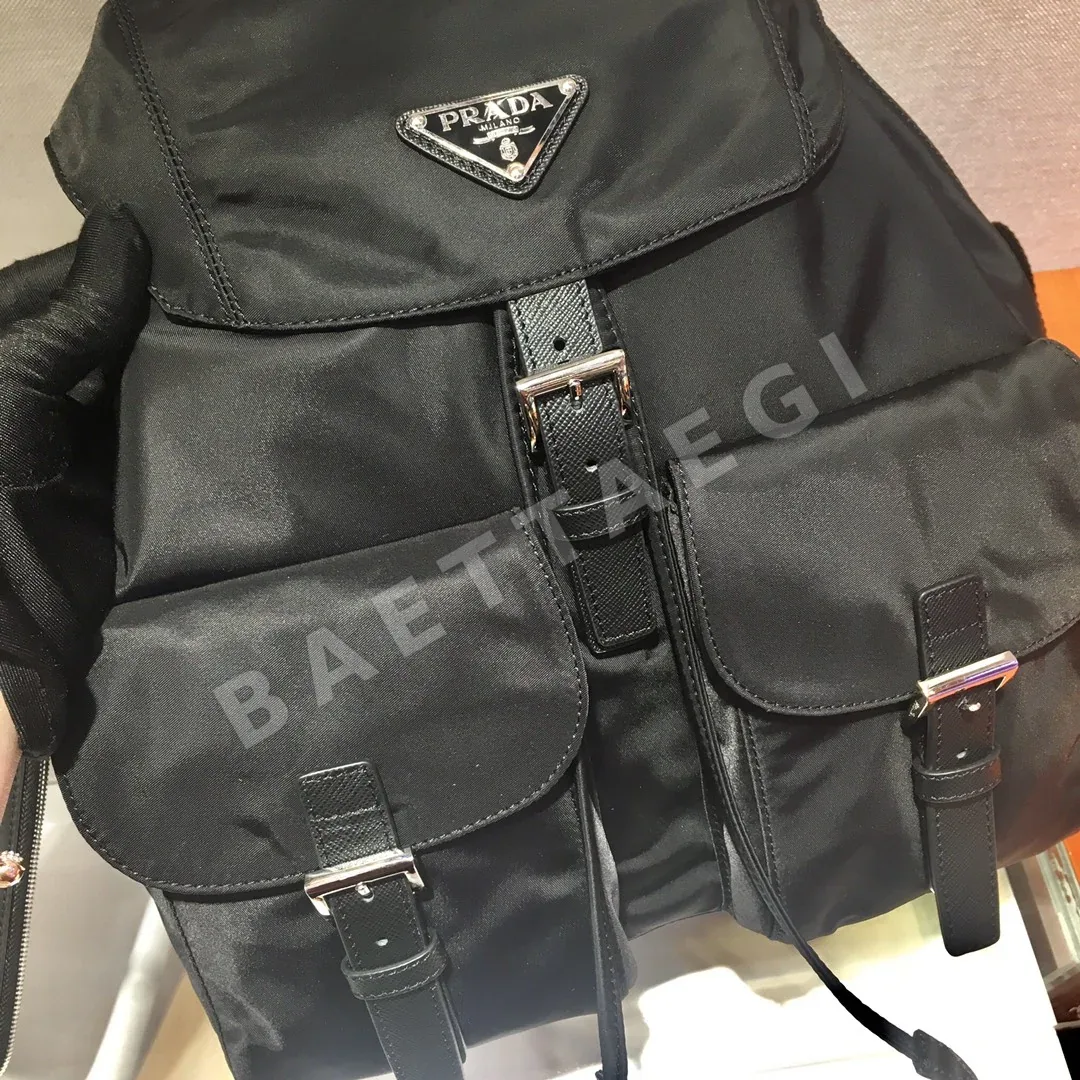 프라다 사피아노 레더 트림 나일론 백팩 1BZ811 상세 이미지 3