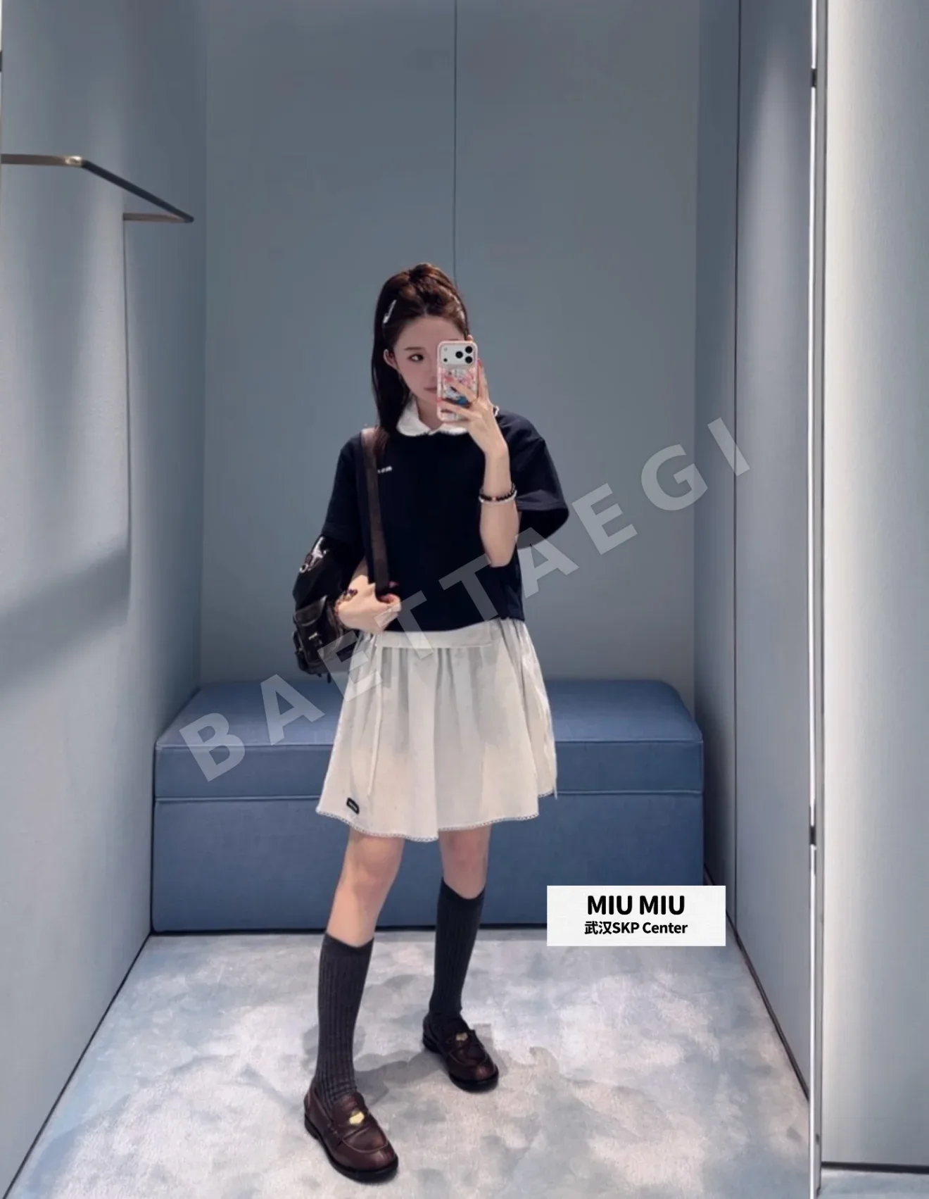 미우미우 화이트 자수 미디 원피스 상세 이미지 13