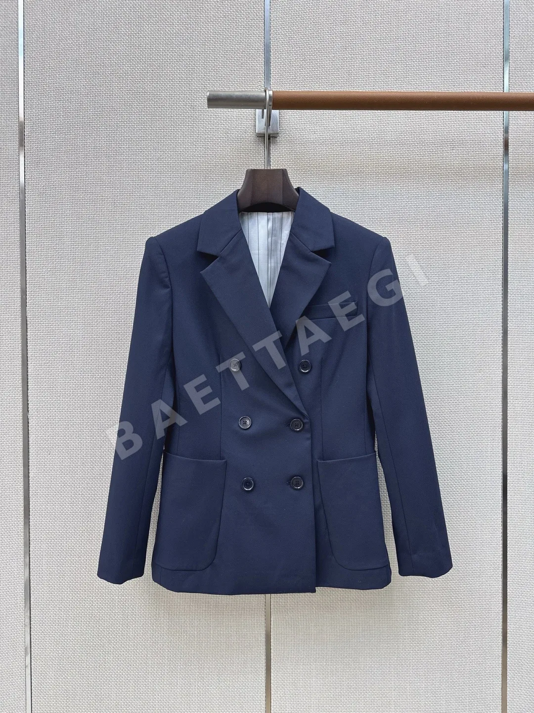프라다 더블 브레스티드 여성 자켓 상세 이미지 3