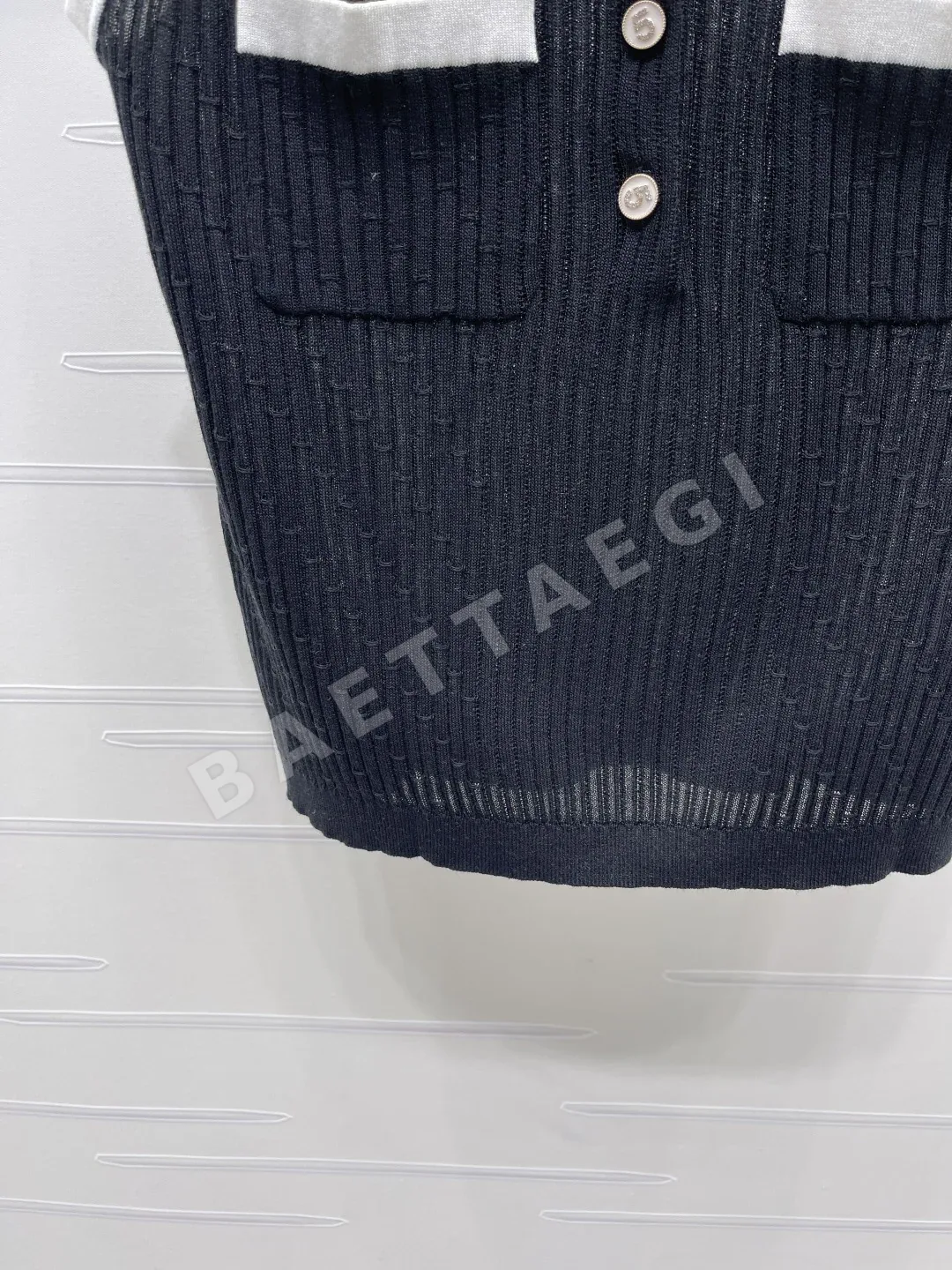 샤넬 컬러 블록 더블 포켓 니트 베스트 여성 반팔 상세 이미지 5