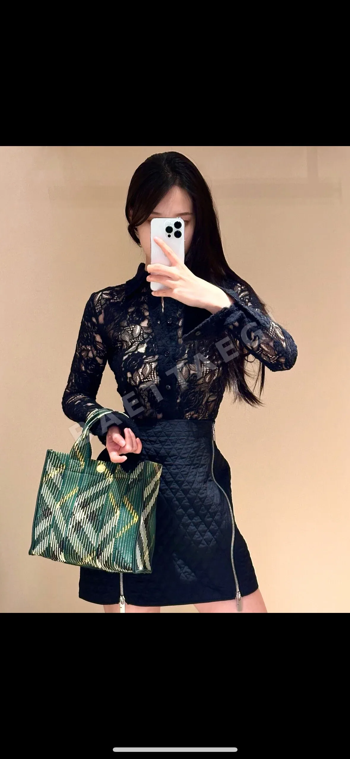버버리 가방 상세 이미지 2