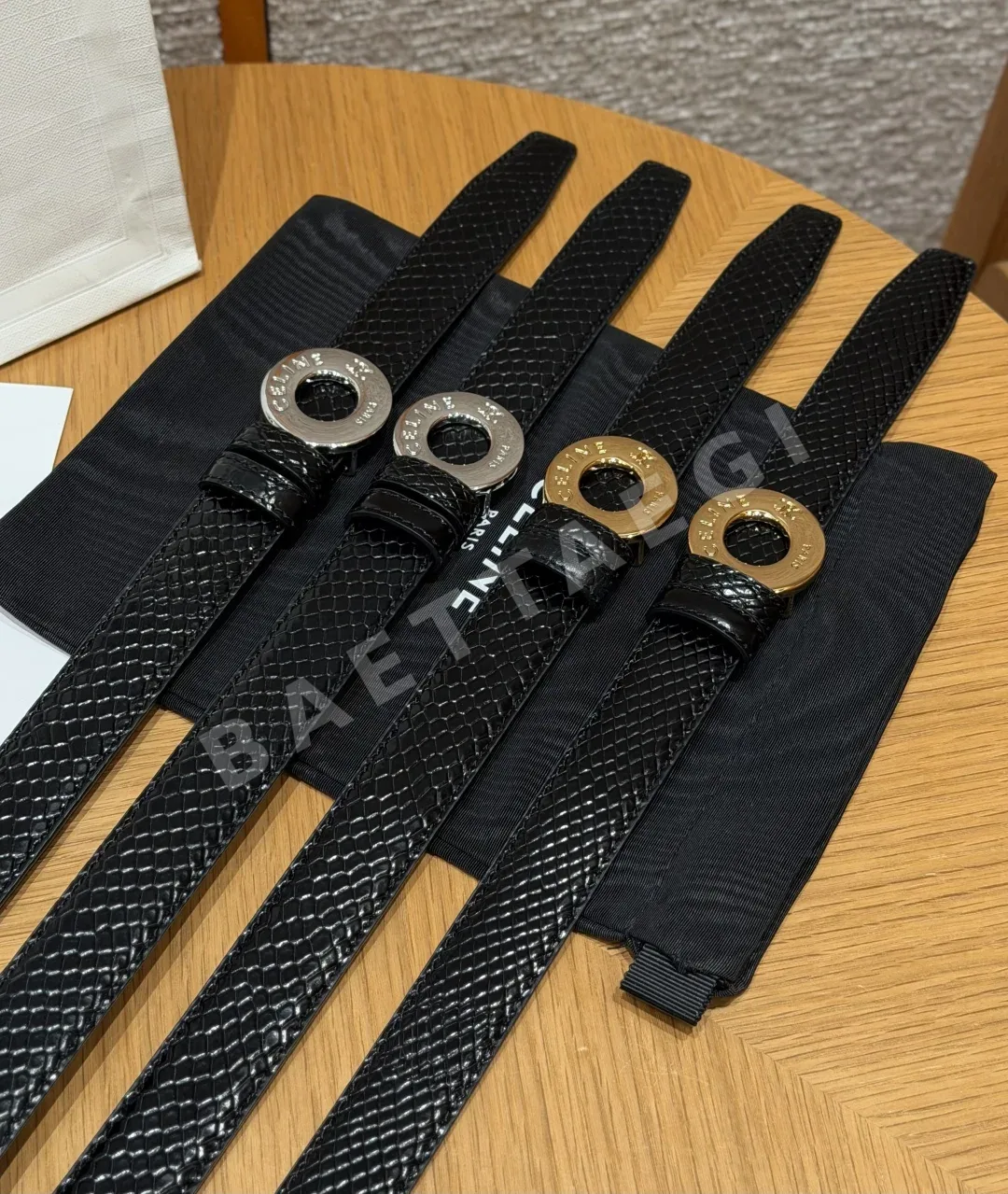 셀린느 리버시블 가죽 벨트 상세 이미지 2