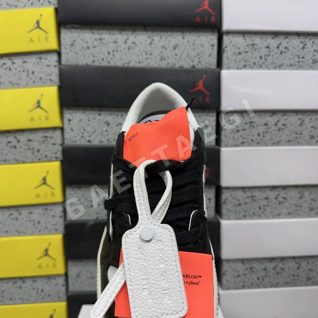 오프화이트 3.0 오프 코트 로우 블랙 화이트 202493 Off White 3.0 Off Court Low 상세 이미지 7
