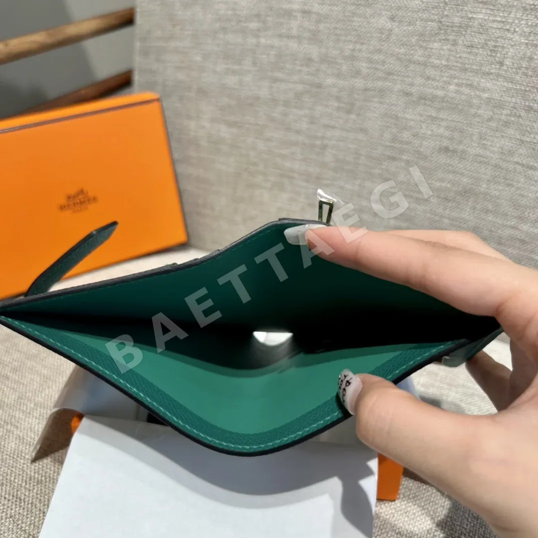 에르메스 엡솜 야자 프린트 벨벳 그린 지갑 상세 이미지 9