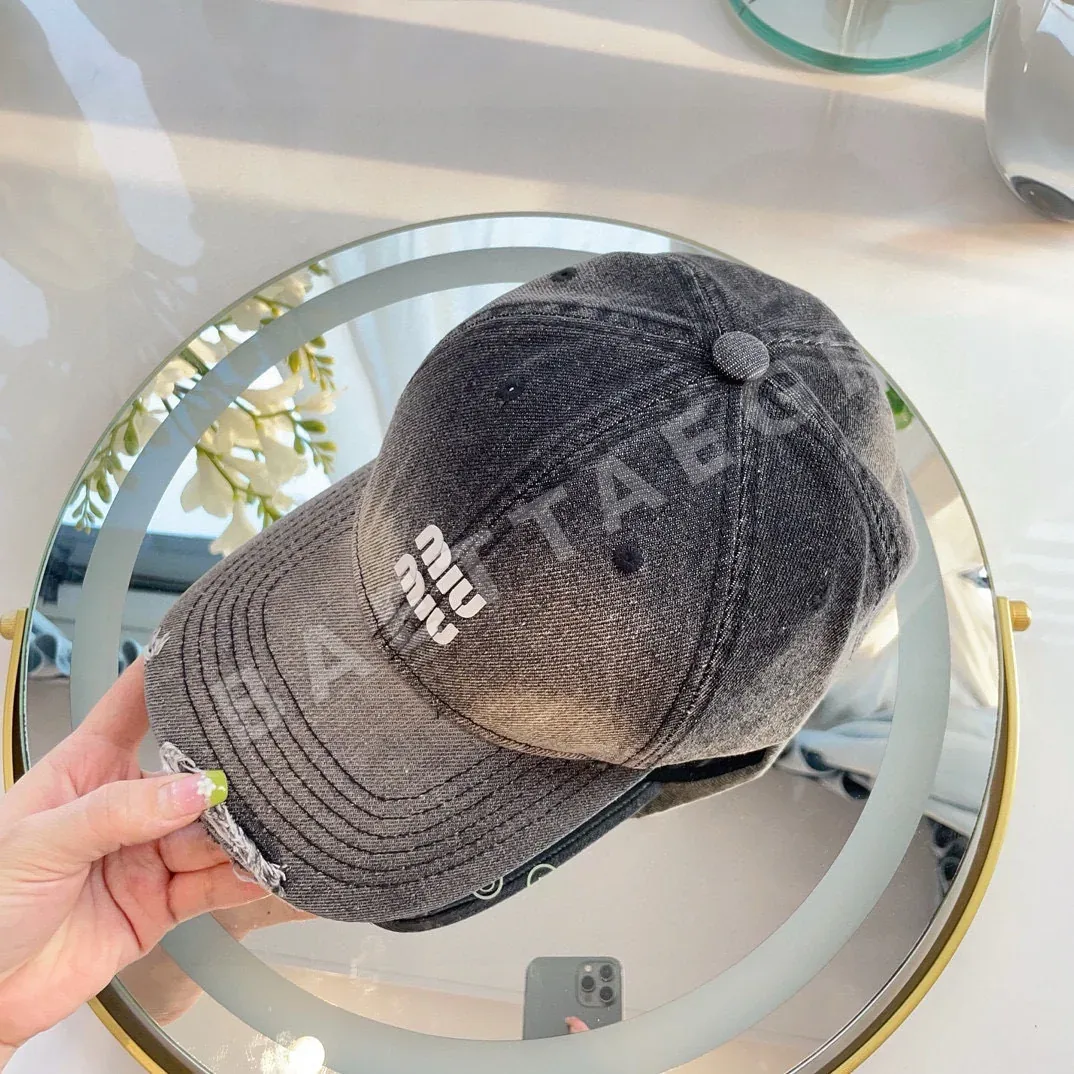 미우미우 모자 80968 Miu Miu Cap 상세 이미지 2