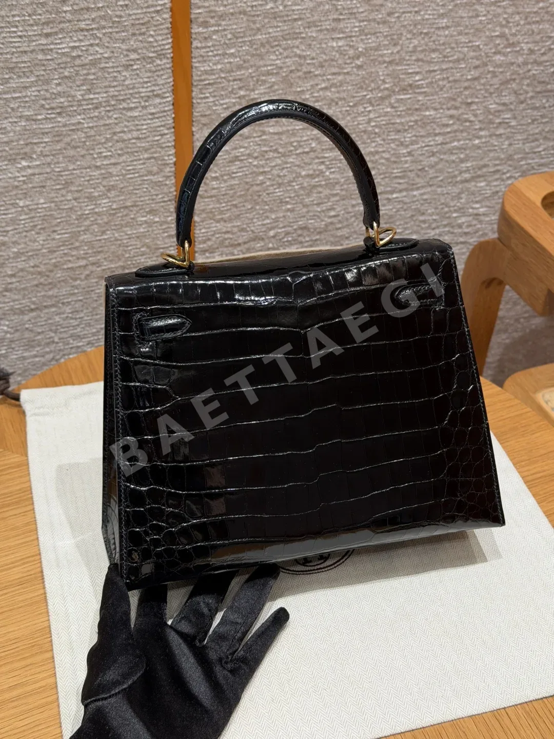 에르메스 켈리 악어가죽 지갑 상세 이미지 2