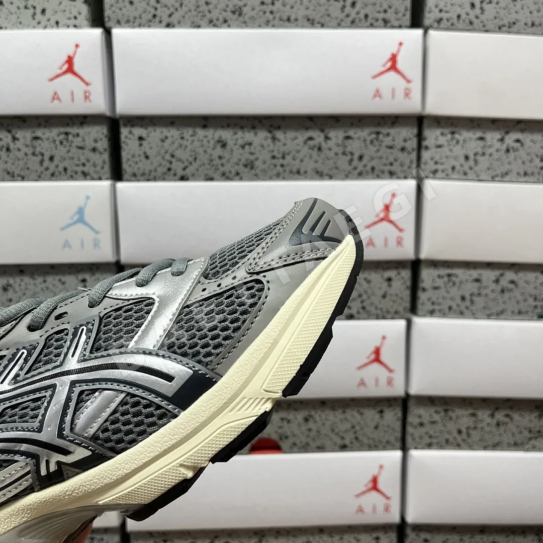 아식스 [VP] 젤 1130 1201A256-026 200549 Asics Gel-1130 Clay Grey Pure Silver 상세 이미지 2