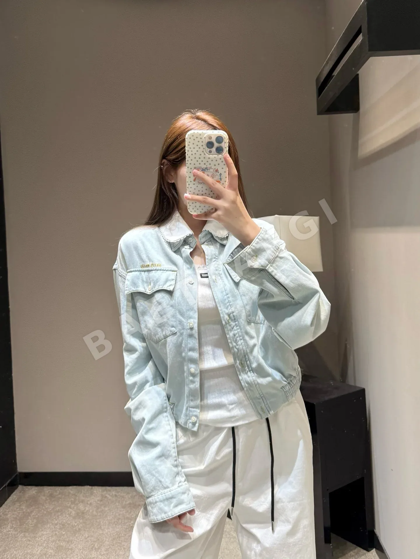 미우미우 피터팬 카라 데님 자켓 101165
