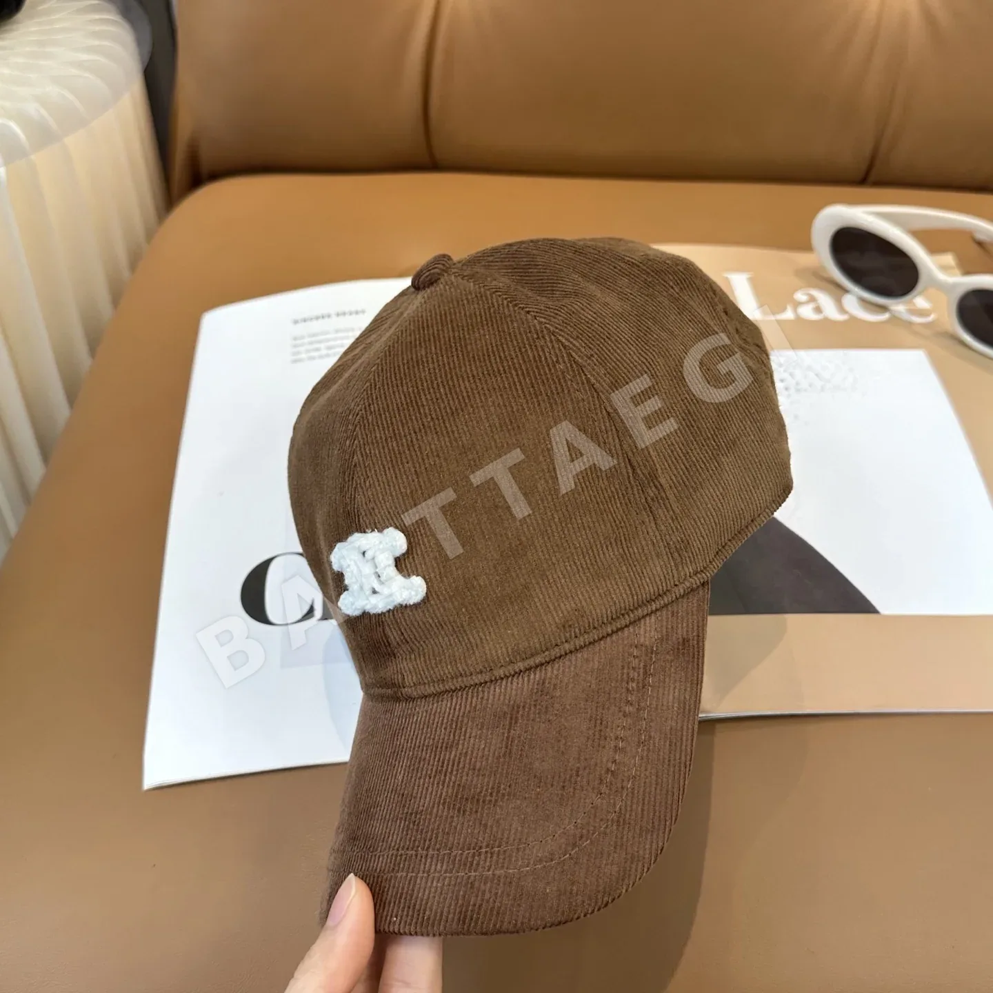 셀린느 코듀로이 개선문 자수 야구모자 상세 이미지 2