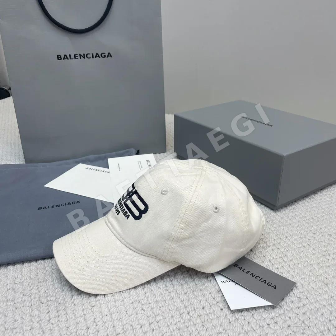 발렌시아가 더블 B 자수 클래식 야구모자 상세 이미지 2