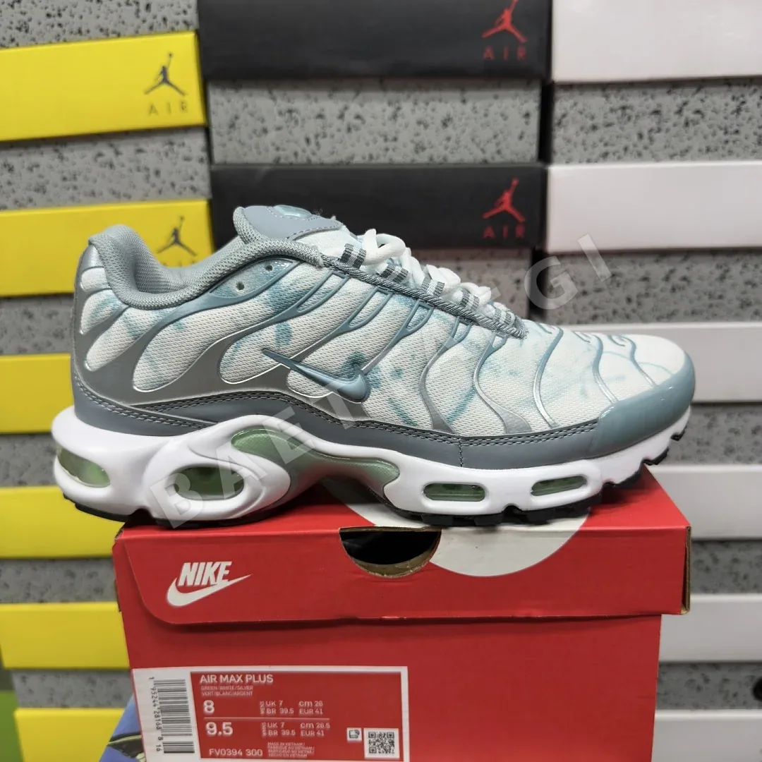 나이키 [BD] 에어 맥스 플러스 블루 화이트 FV0394-300 201905 Nike Air Max Plus Origins Waterway