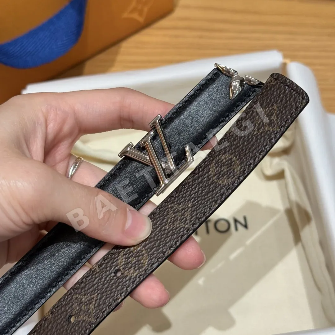 루이비통 프리티 리버시블 가죽 벨트 상세 이미지 5