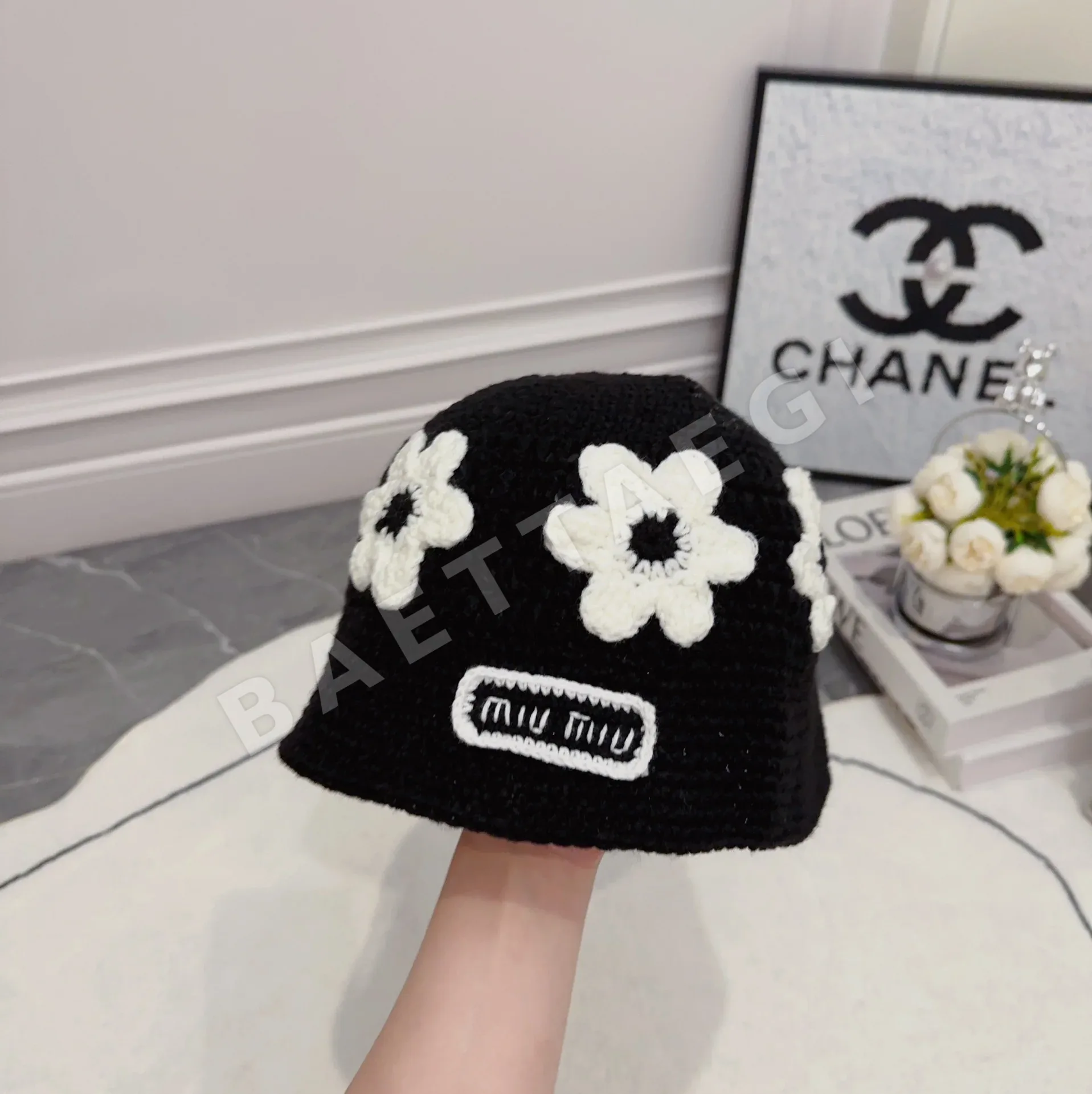 미우미우 모자 81127 Miu Miu Cap 상세 이미지 9
