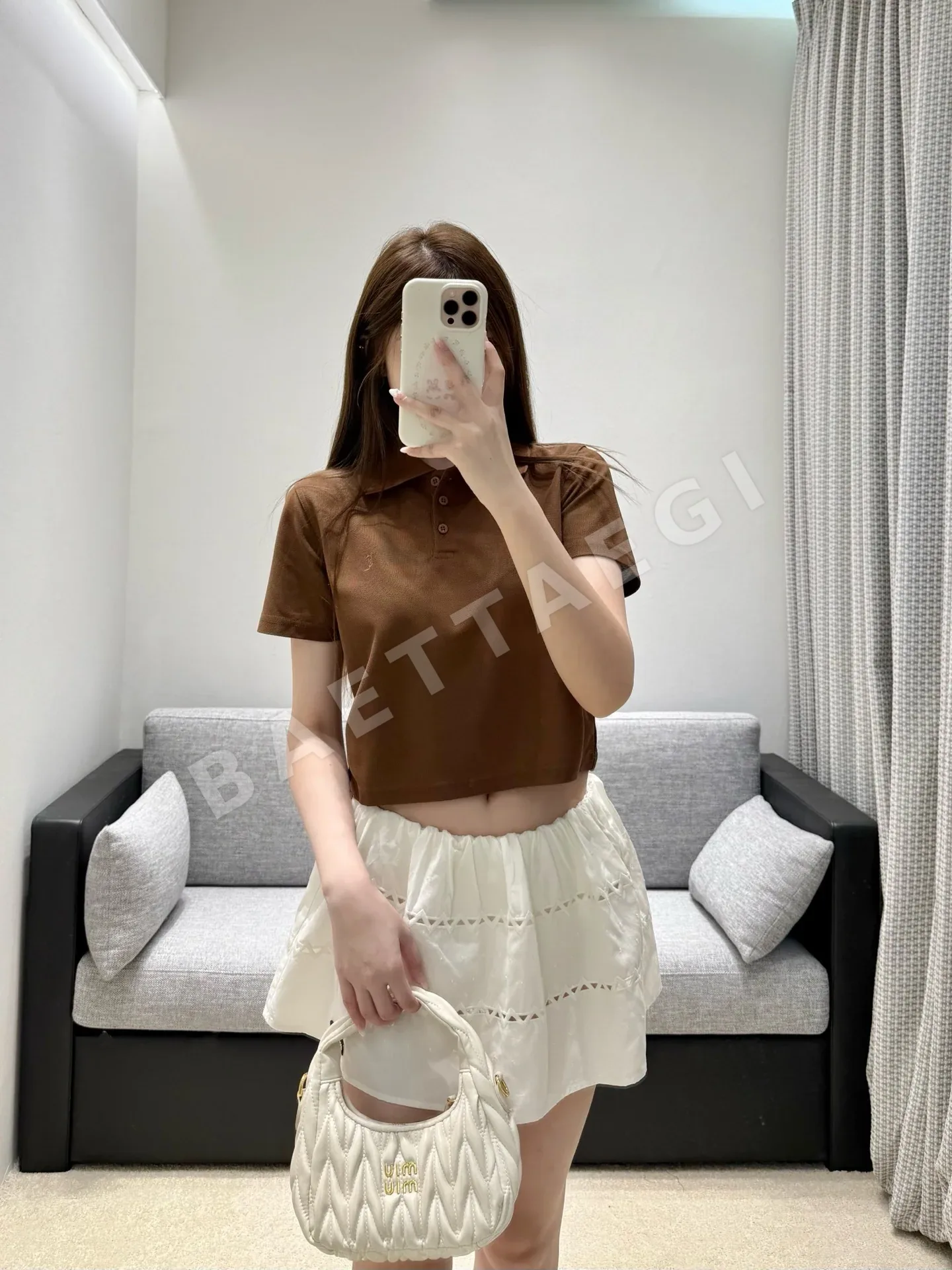 생로랑 여성 피케 코튼 반팔 티셔츠 127827