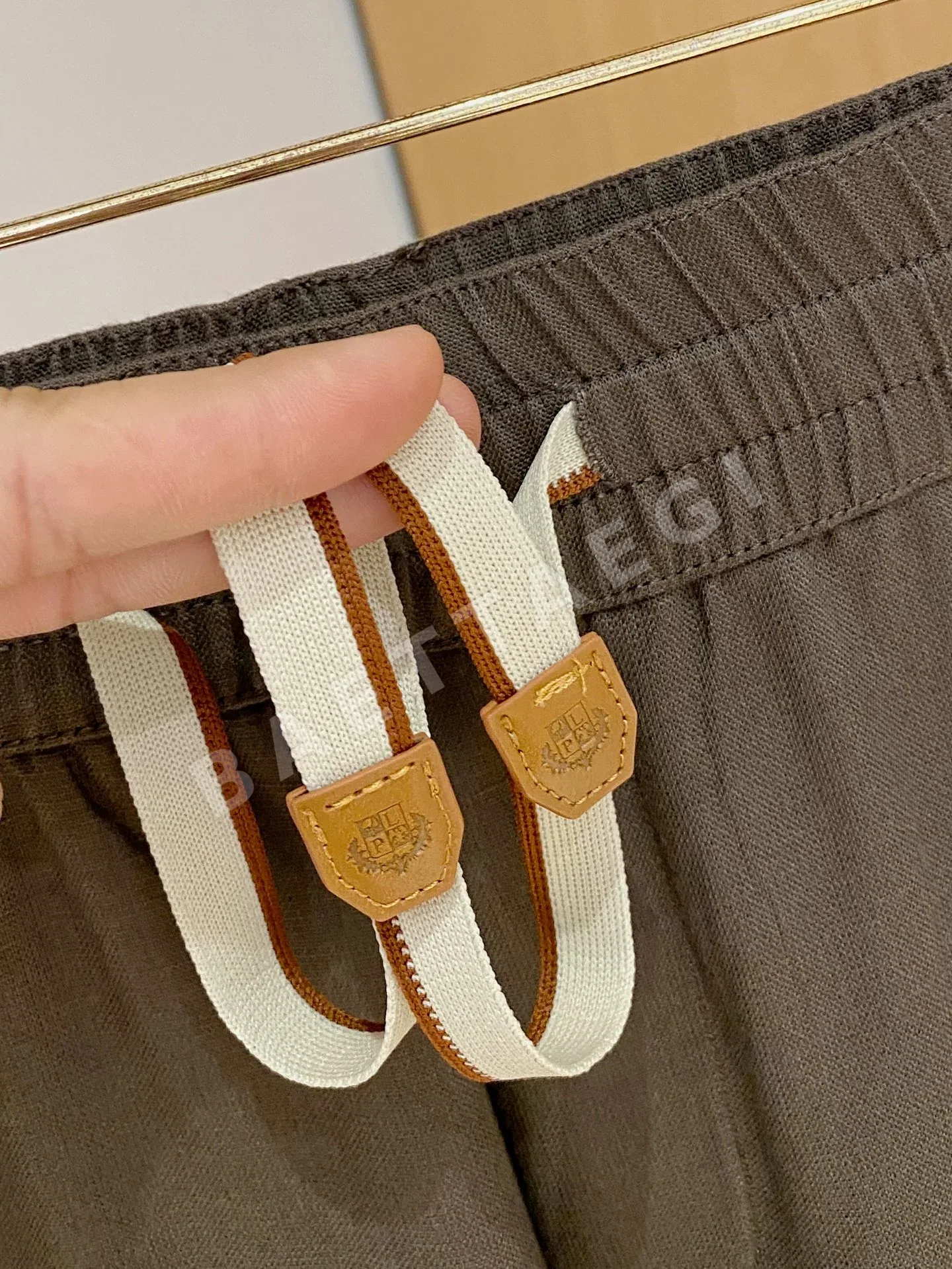 로로피아나 린넨 혼방 남성 바지 상세 이미지 6