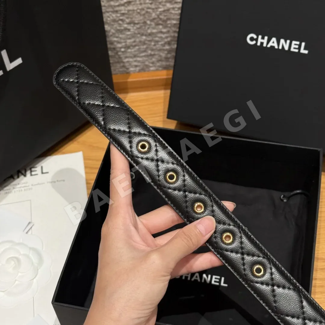 샤넬 더블 C 메탈 로고 램스킨 벨트 상세 이미지 8