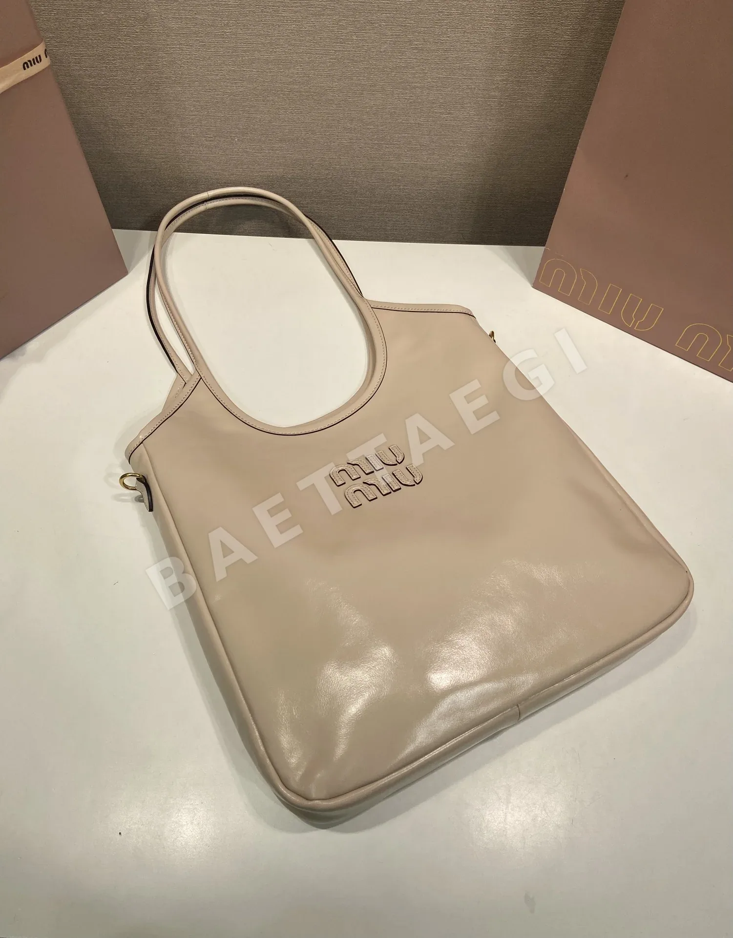 미우미우 가방 5BG311 상세 이미지 4