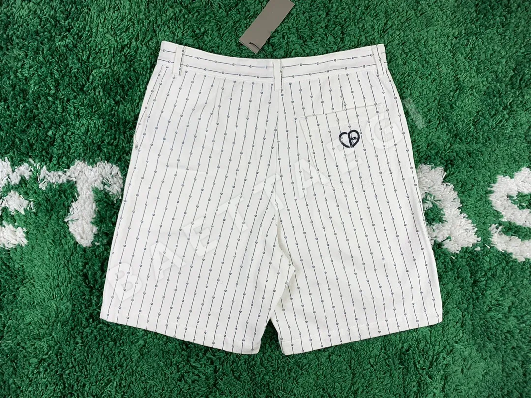 디올 하트 자수 스트라이프 데님 반바지 4499 상세 이미지 2
