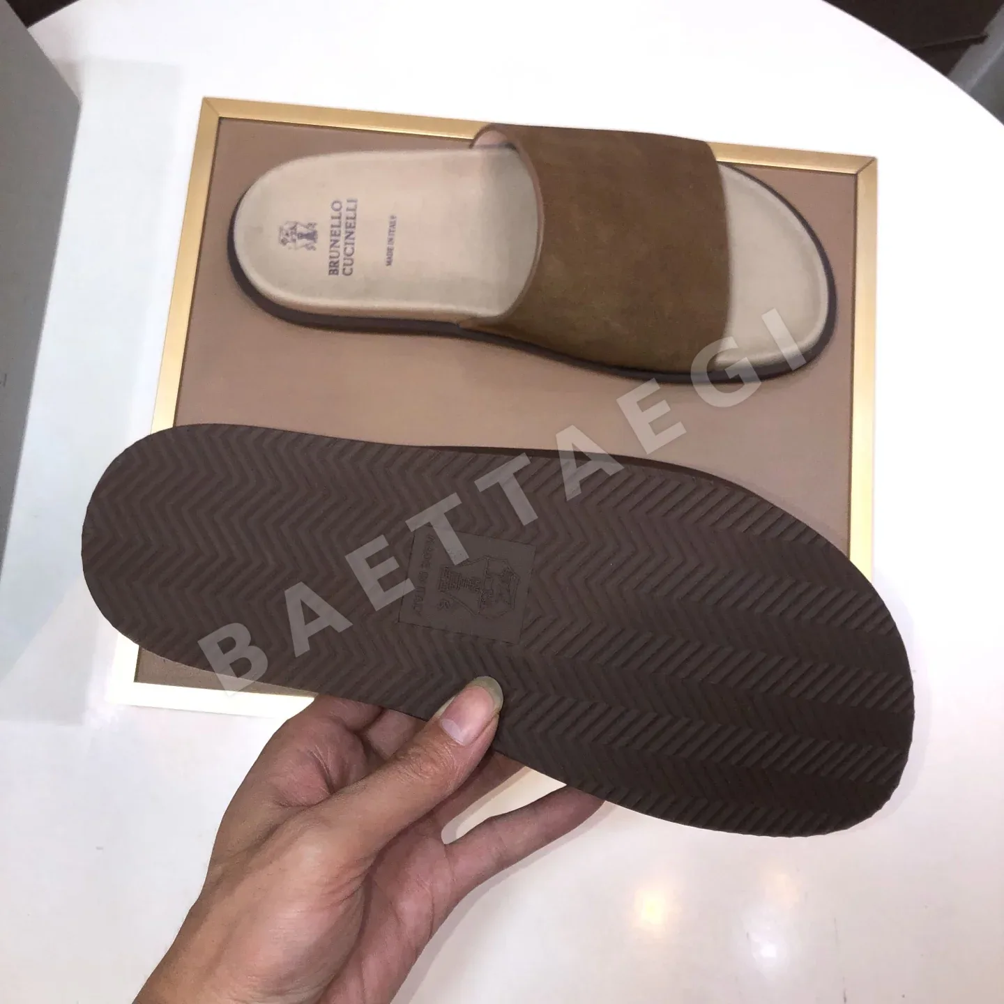 브루넬로쿠치넬리 여름 슬리퍼 상세 이미지 7