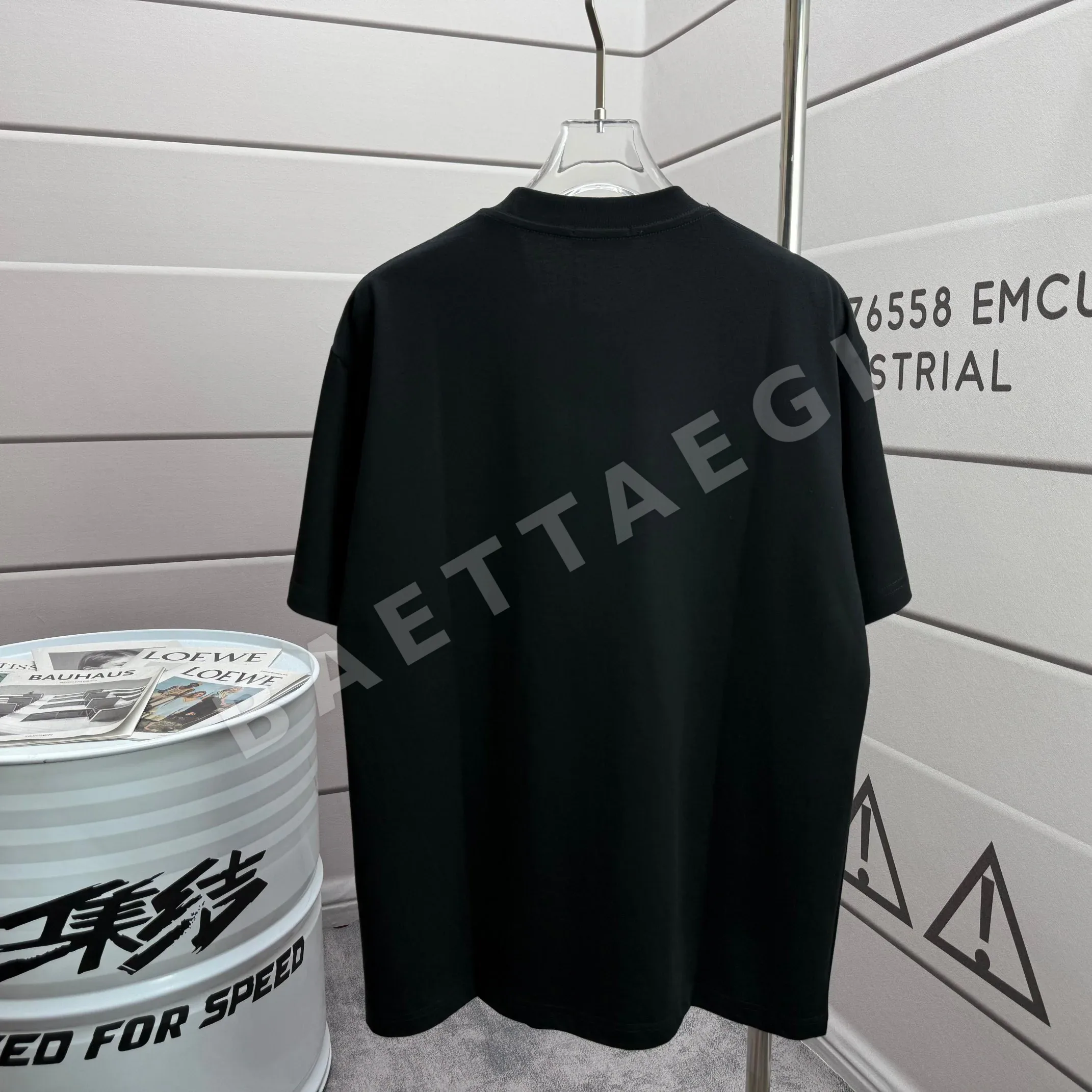 샤넬 클래식 레터 3D 실리콘 가공 코튼 반팔 티셔츠 상세 이미지 2