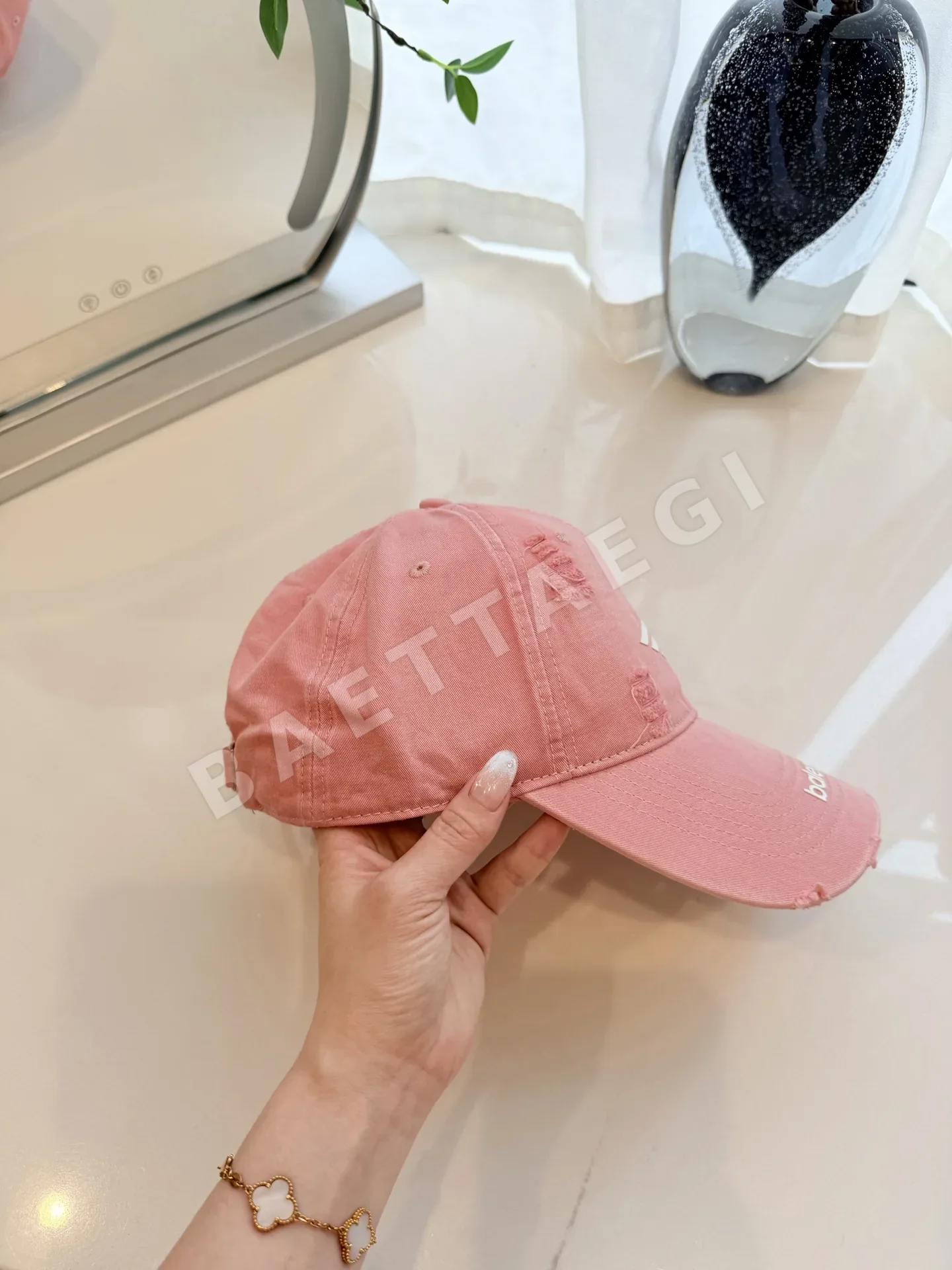 발렌시아가 마카롱 데미지 베이스볼 캡 상세 이미지 7