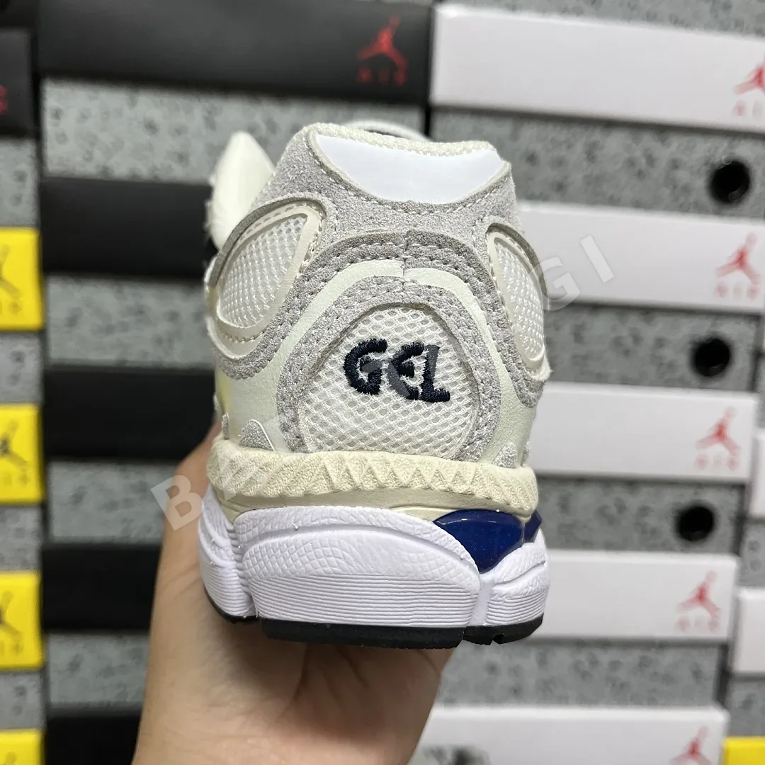 아식스 [RT] 젤 NYC 1203A788-101 200357 Asics Gel-NYC White Grey Midnight 상세 이미지 9