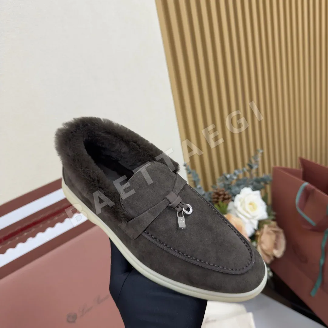 로로피아나 썸머워크 시어링 로퍼 상세 이미지 9