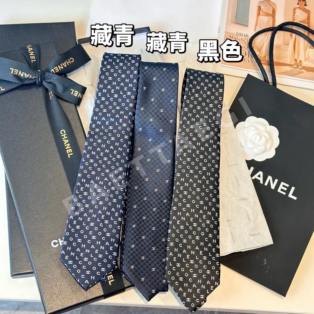 샤넬 더블 C 로고 자카드 실크 넥타이 159330