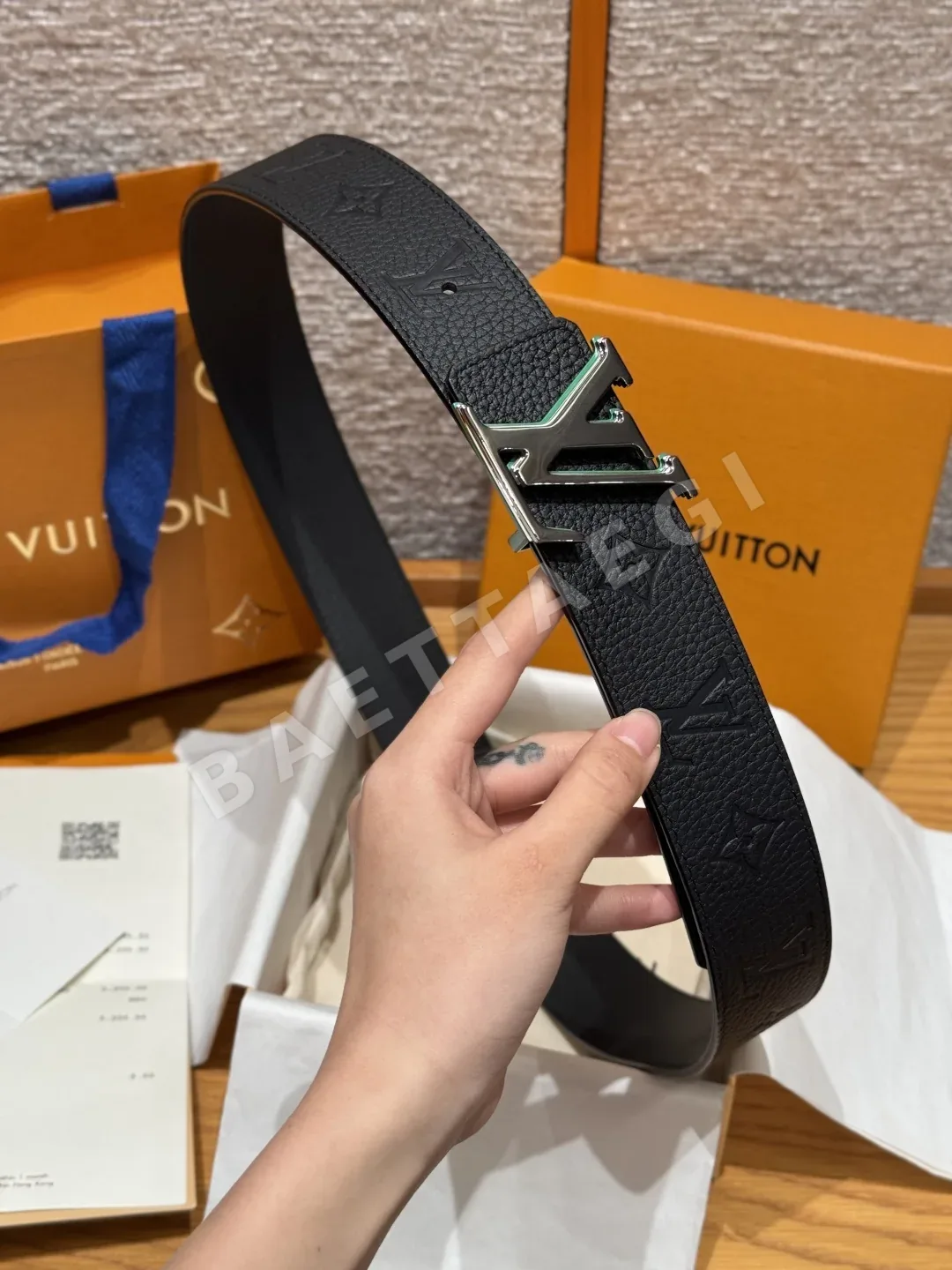 루이비통 TAURILLON 40mm 리버시블 벨트 상세 이미지 3
