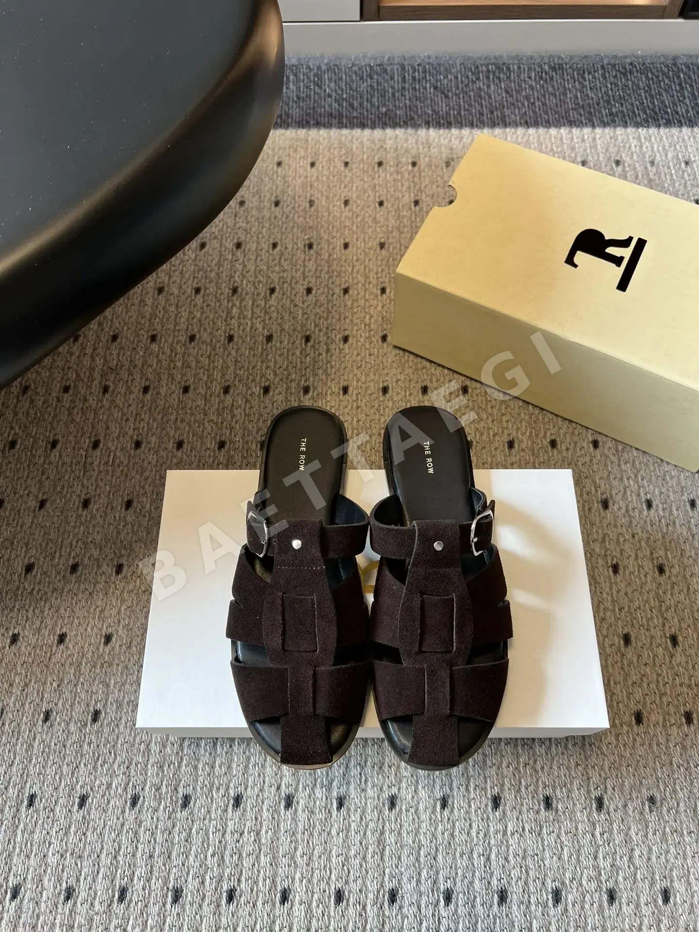 더로우 레트로 매듭 로마 샌들 95973