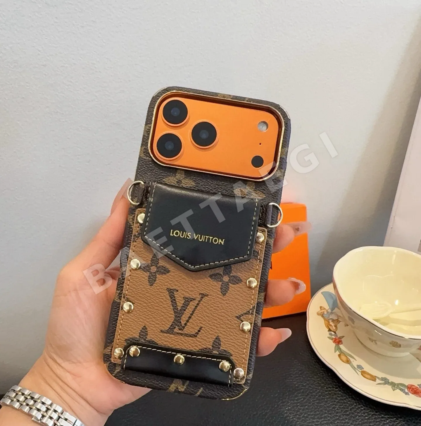 루이비통 카드 홀더 스마트폰 케이스 상세 이미지 5