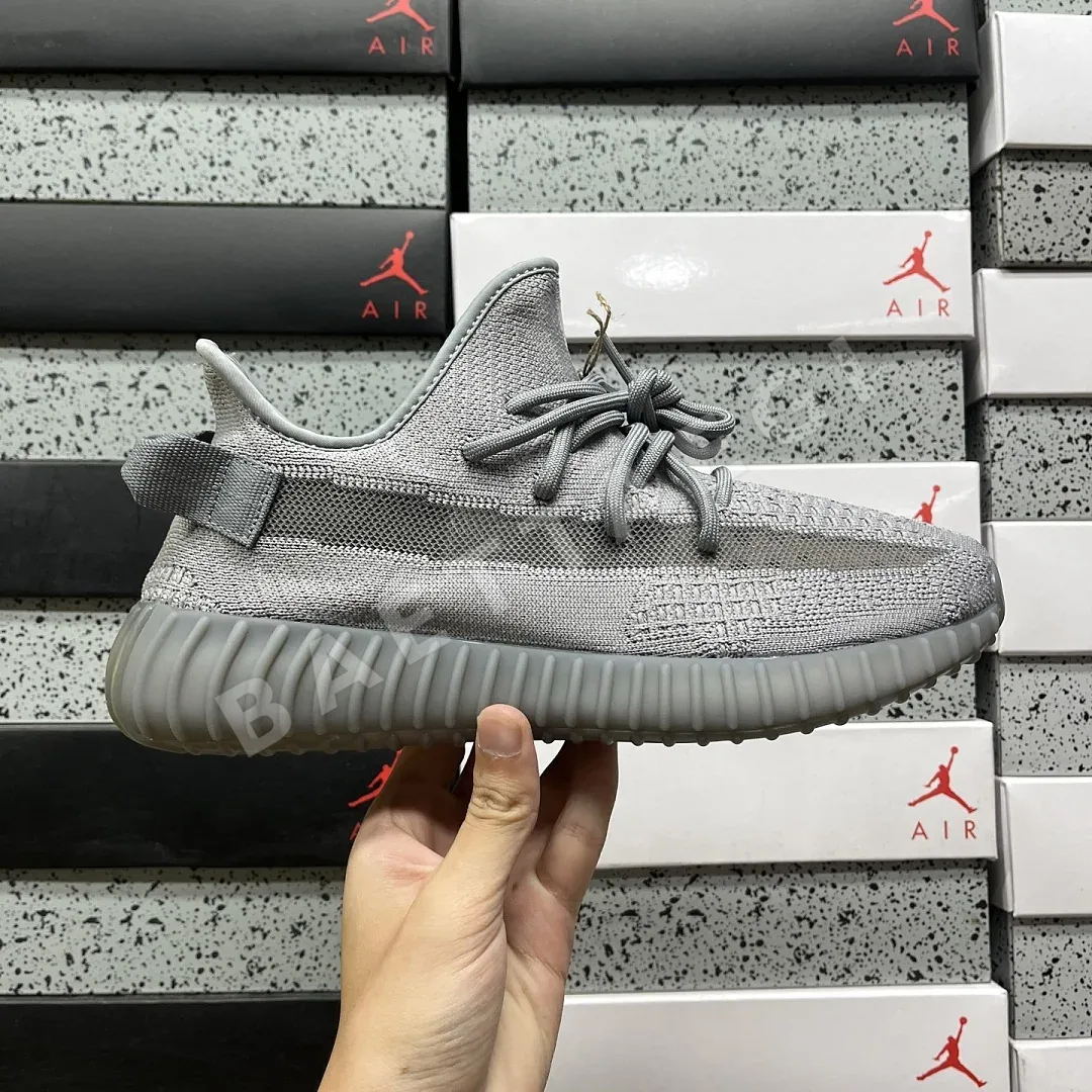 아디다스 [XQ] 이지 부스트 350 V2 IF3219 200809 Adidas Yeezy Boost 350 V2 Steel Grey 상세 이미지 4