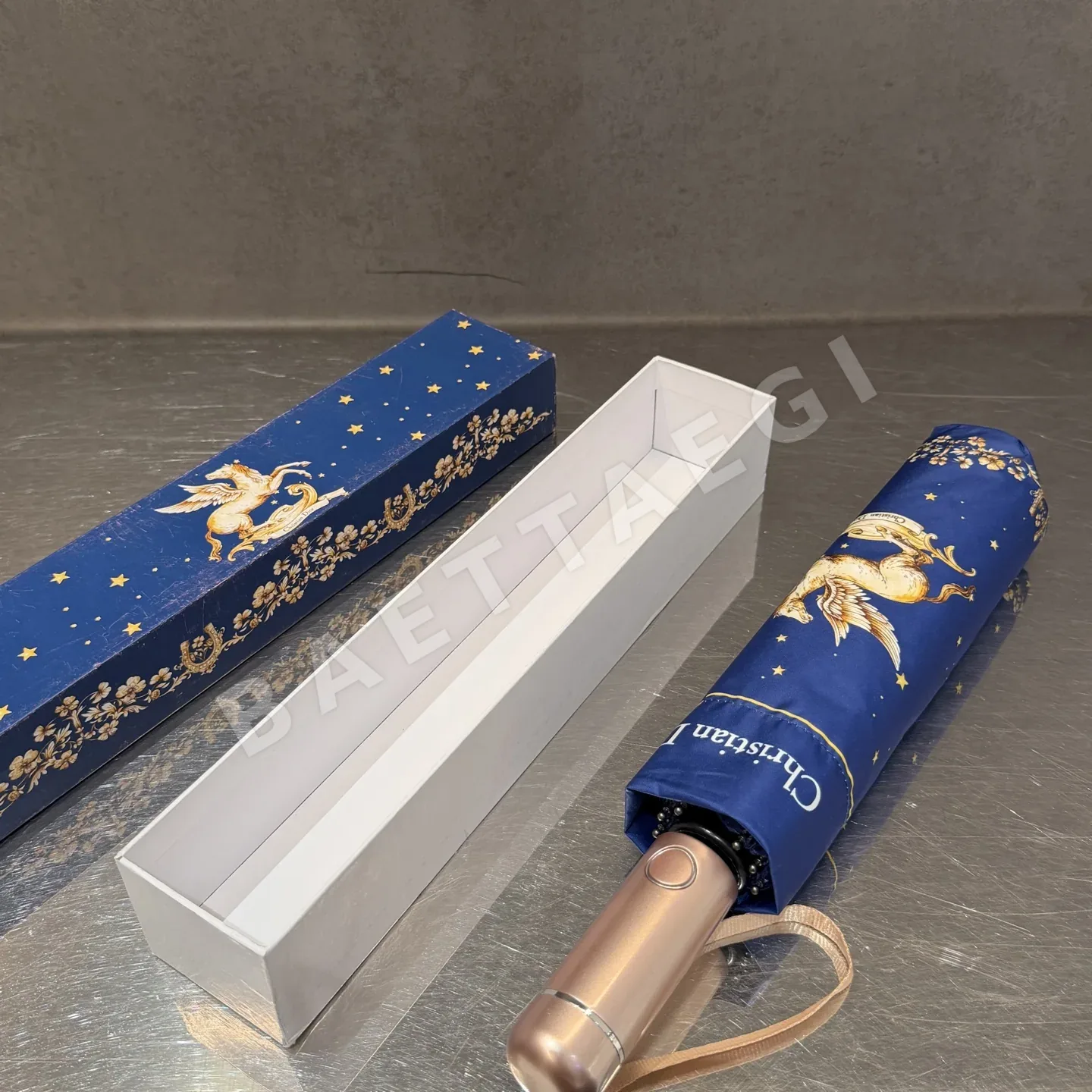 디올 우산 85613 Dior Umbrella 상세 이미지 2