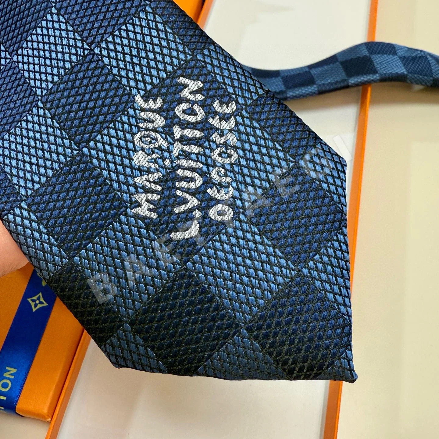 루이비통 넥타이 90082 Louis Vuitton Accessories 상세 이미지 8